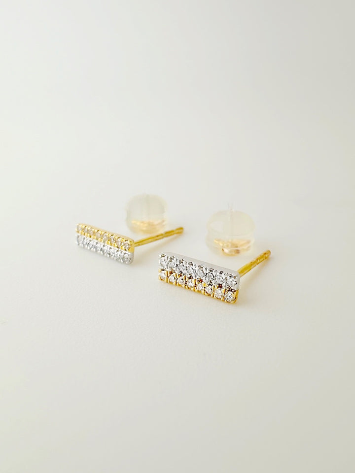 18K Solid Gold Diamond Bar Stud Earrings Women 0.10ct  Natural Dainty Gift5