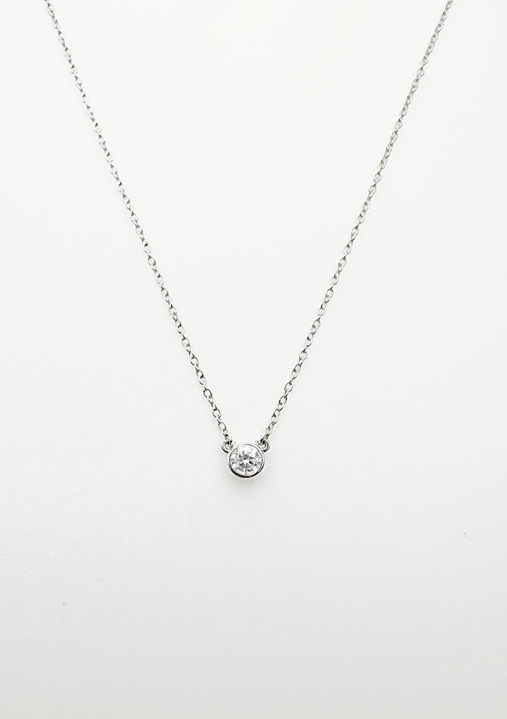 18K Solid Gold Diamond Bezel Necklace 0.10CT VS Solitaire Pendant Gift1