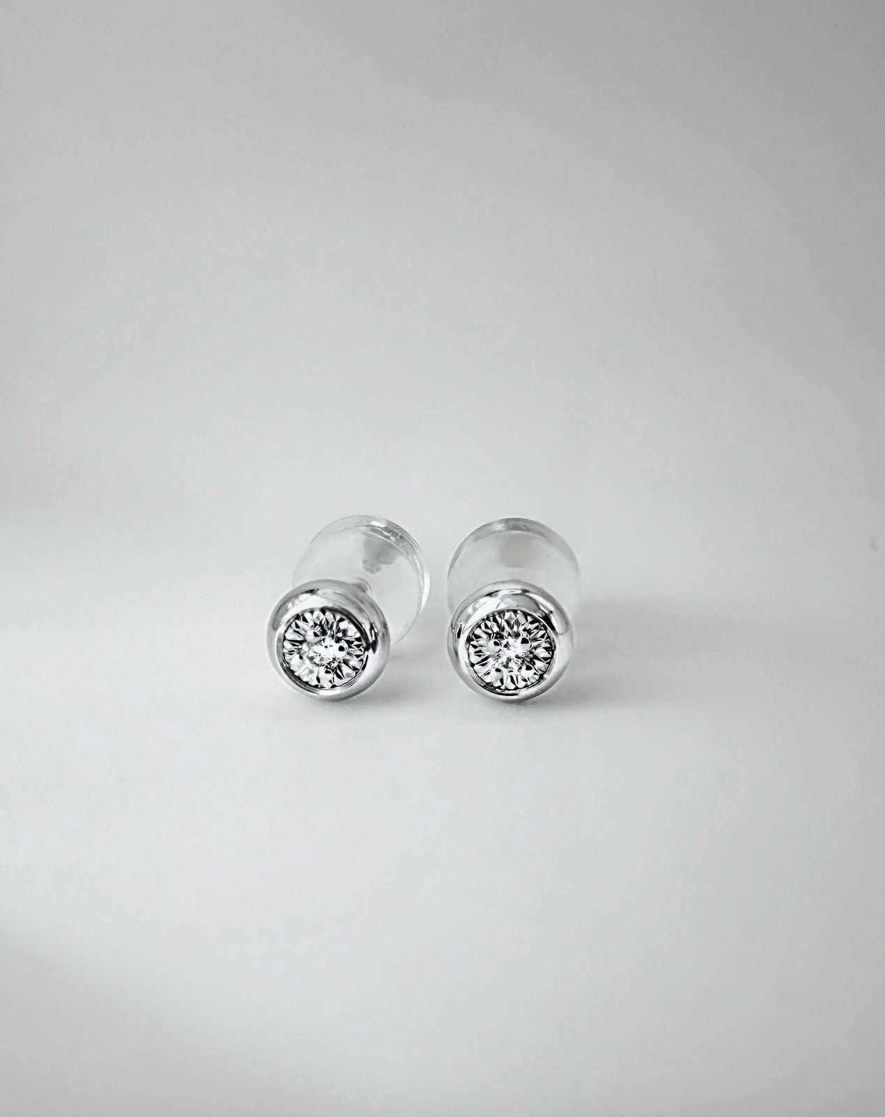 18K Solid Gold Bezel DONUT Diamond Stud Earrings 0.02ct Natural Dainty Gift0