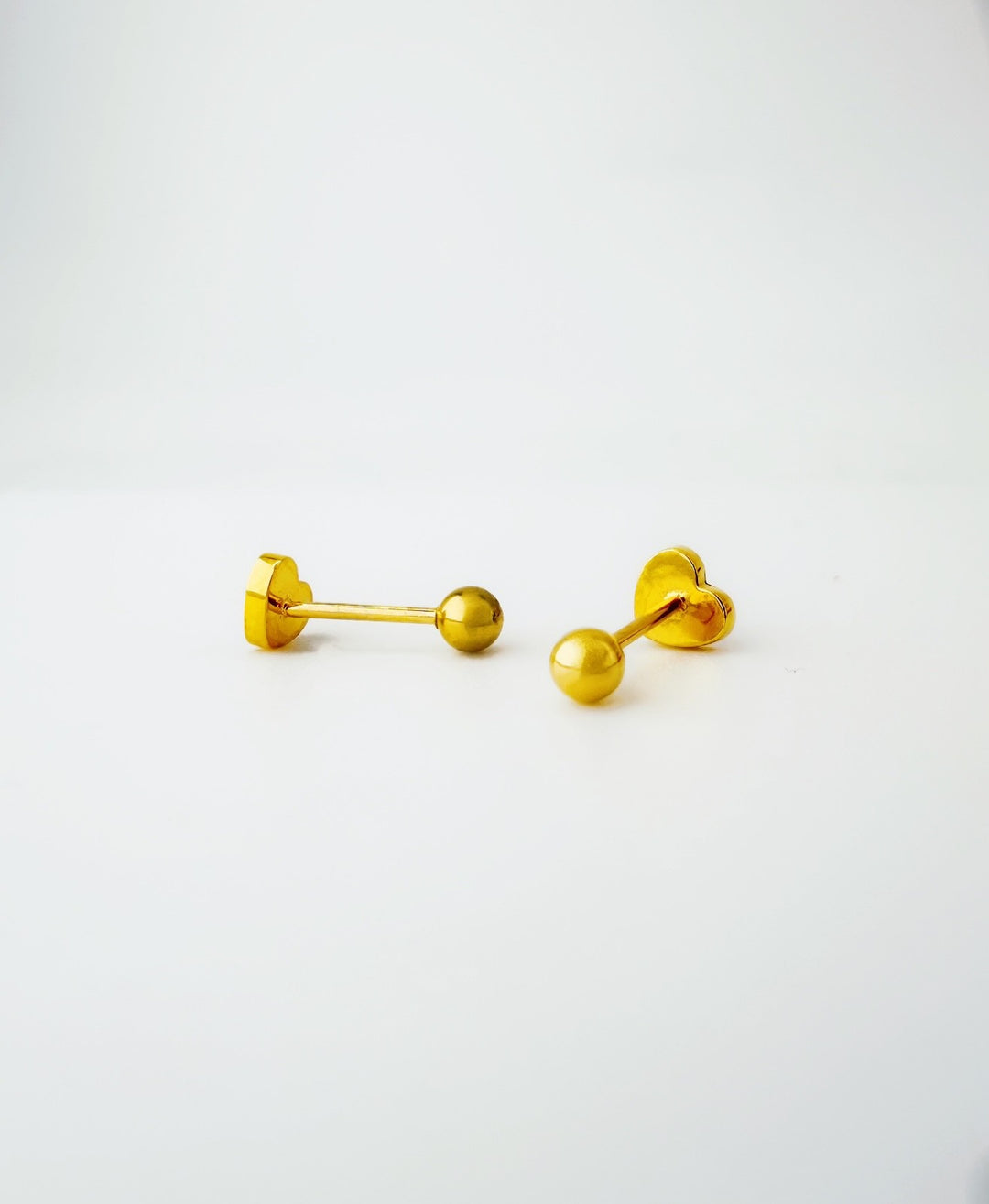 18K Solid Gold Heart Mini Stud Earrings 5mm Screw Back Real Gold 0.84g6