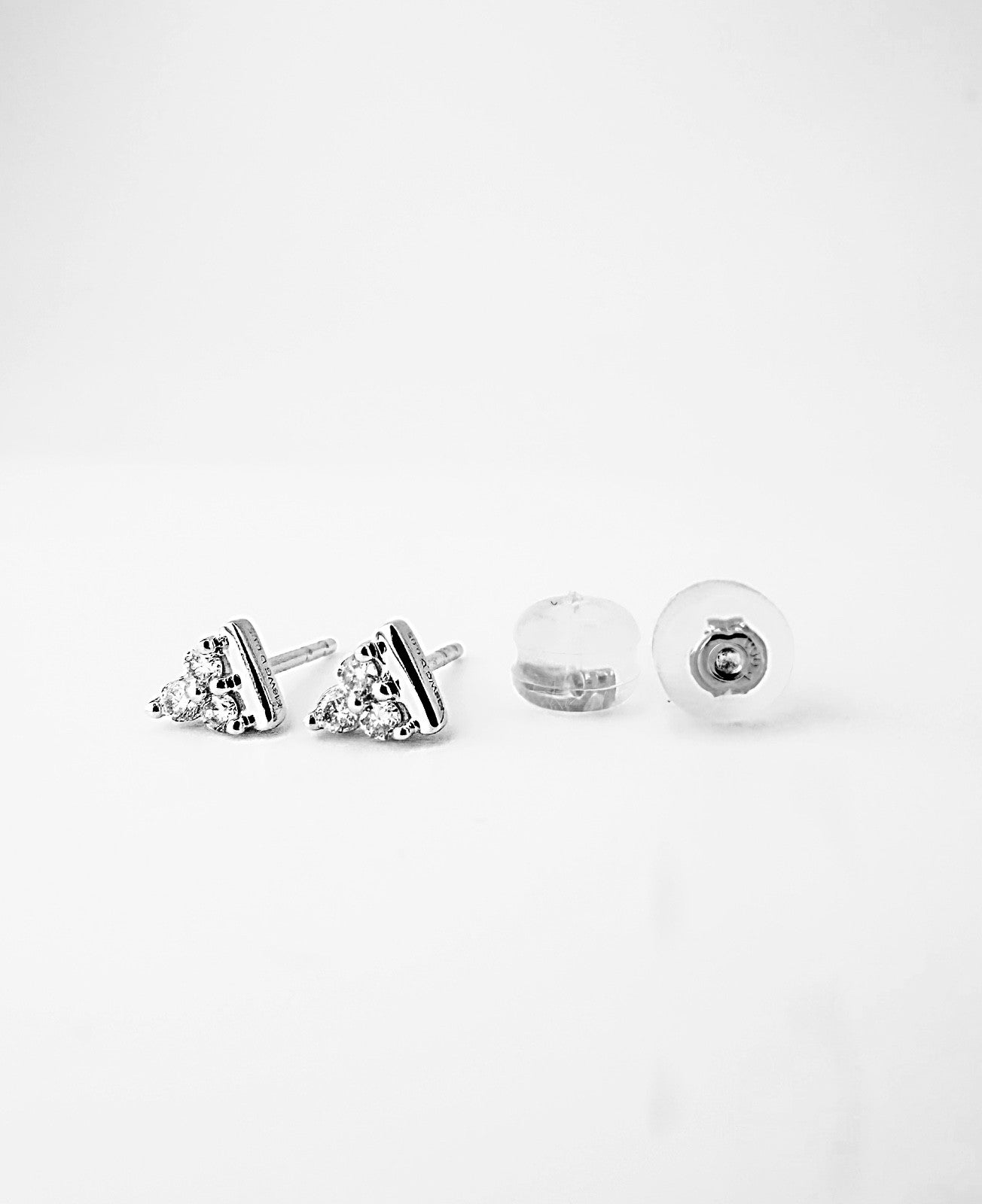 18K White Gold Triangle Diamond Cluster Stud Earrings for Women Natural Diamonds1
