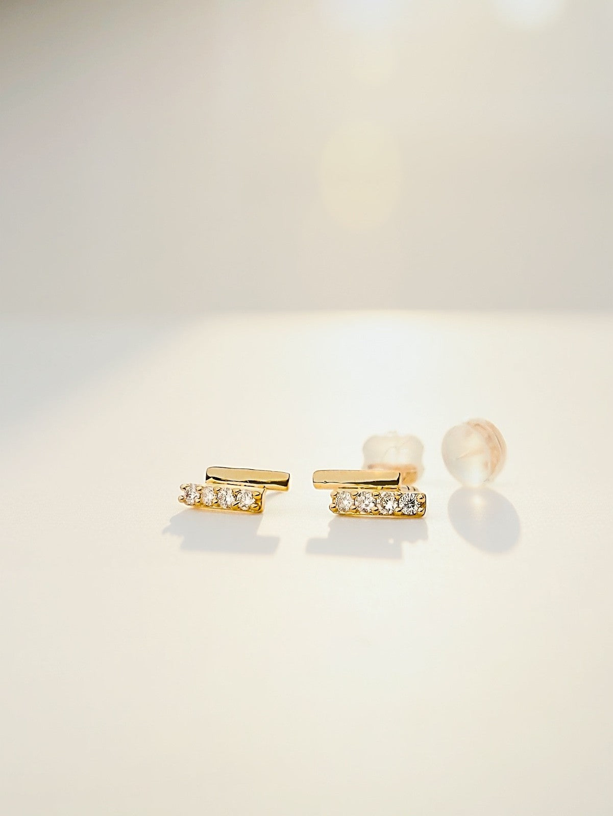 18K Solid Gold Diamond Bar Stud Earrings VS Natural Diamonds Minimalist Dainty1