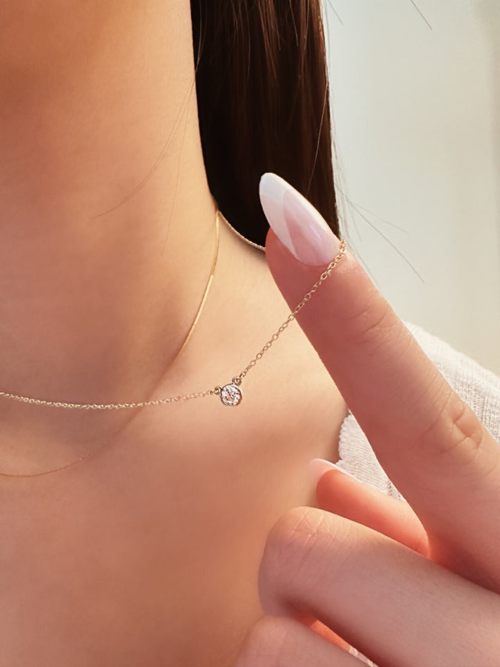 18K Solid Gold Diamond Bezel Necklace 0.10CT VS Solitaire Pendant Gift2