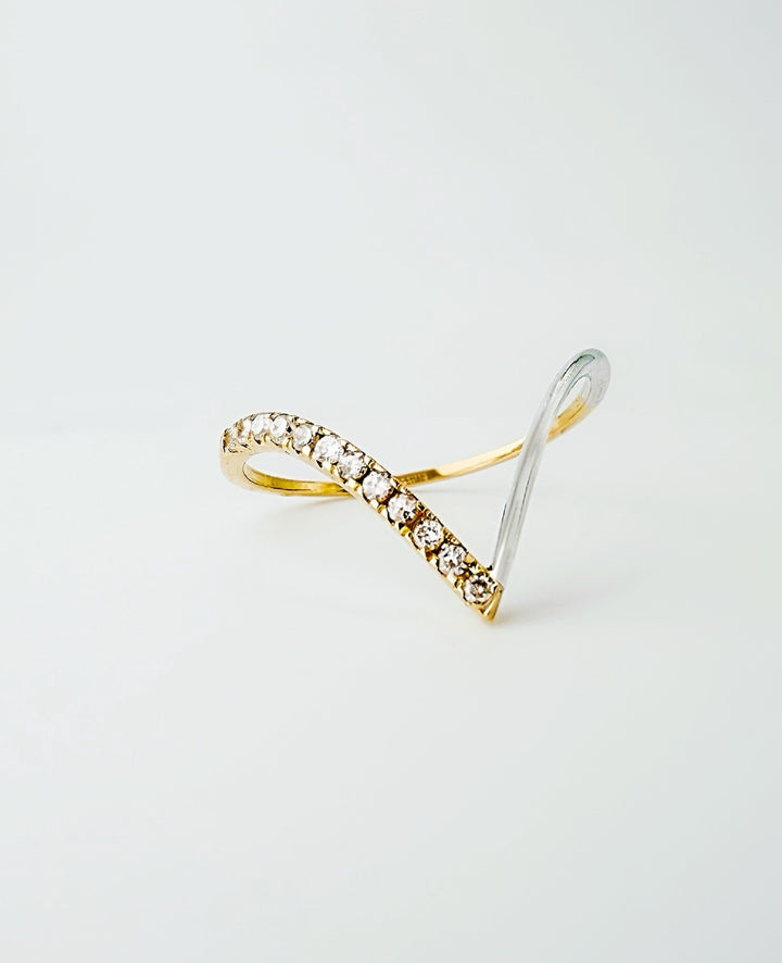 18K Solid Gold “V” Two Tone Diamond Ring Women VS D-F Dainty Stackable Band0