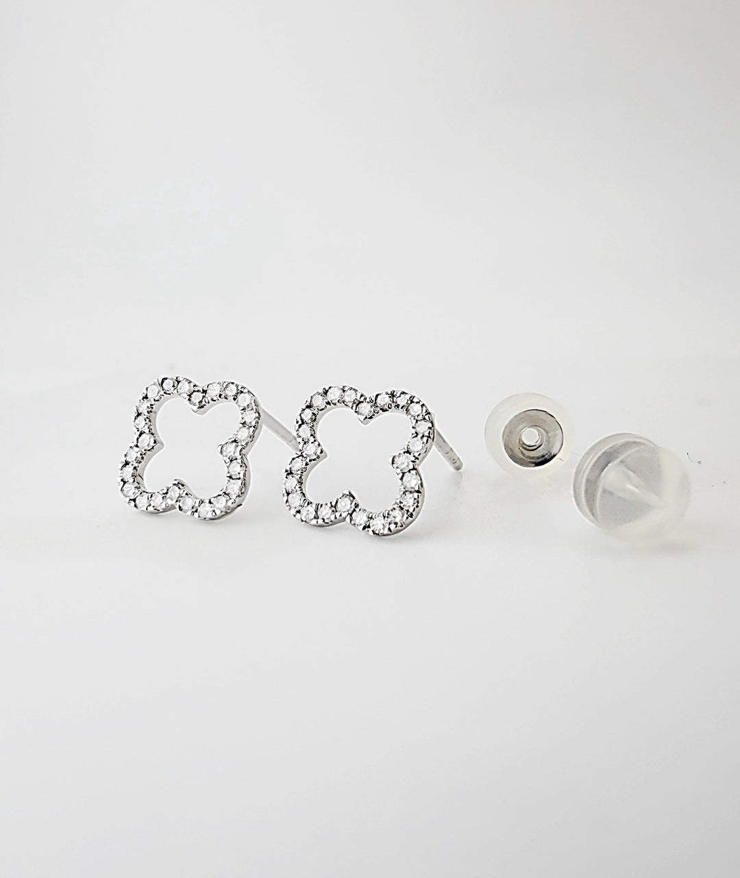 18K Solid Gold Open Clover Diamond Stud Earrings 0.10 VS Natural Dainty Gift1