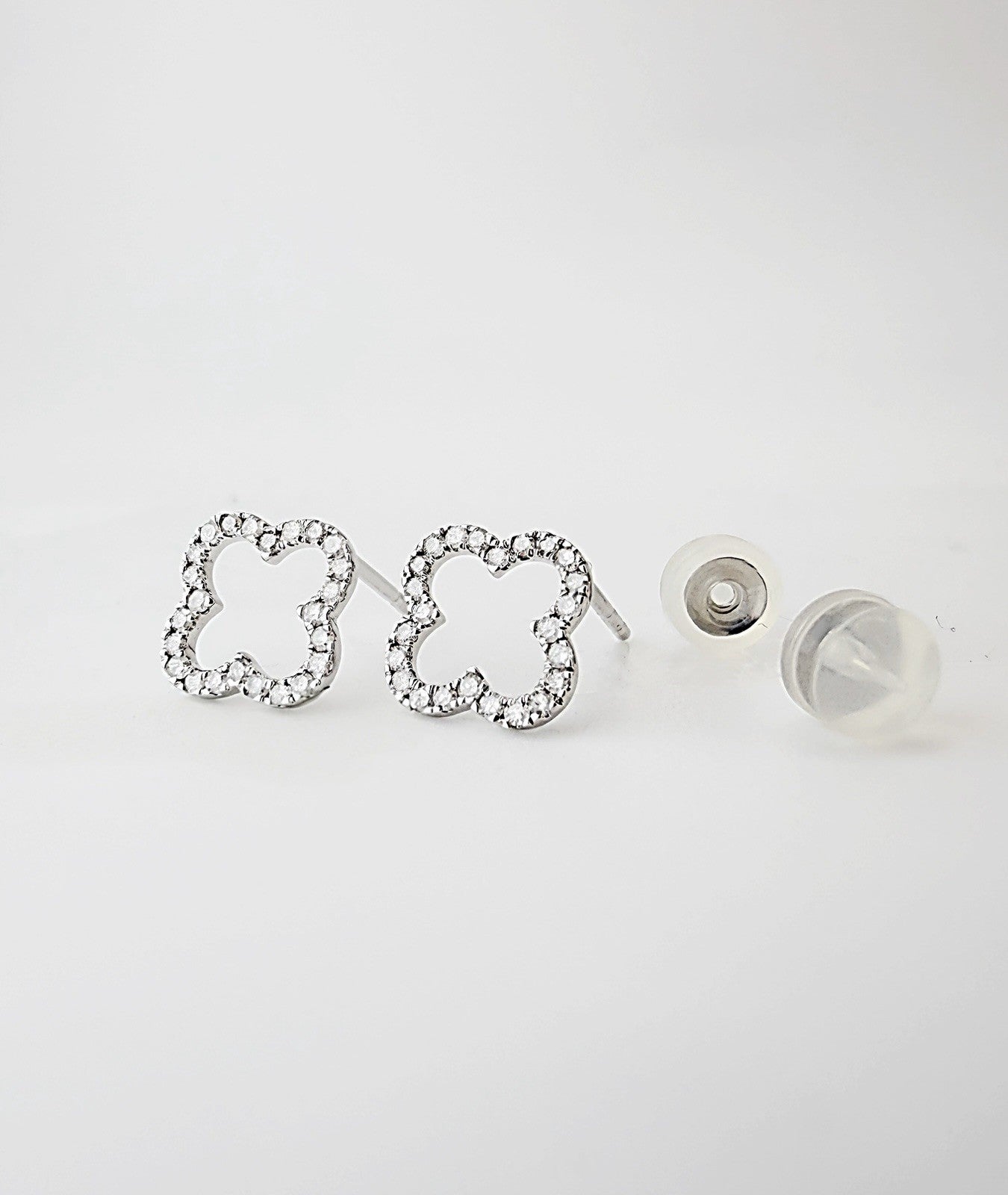 18K Solid Gold Open Clover Diamond Stud Earrings 0.10 VS Natural Dainty Gift1