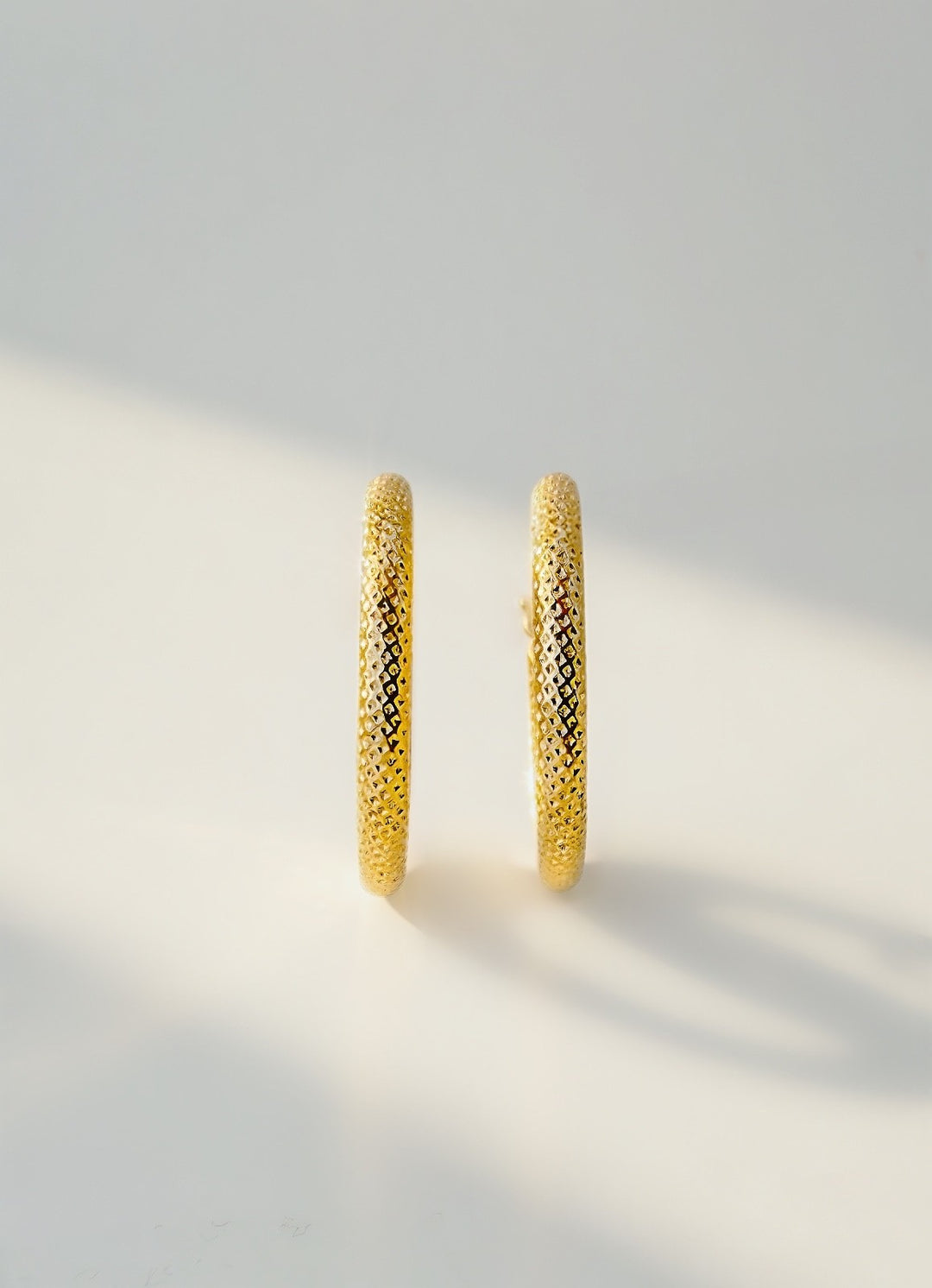 18K Solid Gold Hoop Earrings Hoops 19.4mm Minimalist Everyday Gold Jewelry3