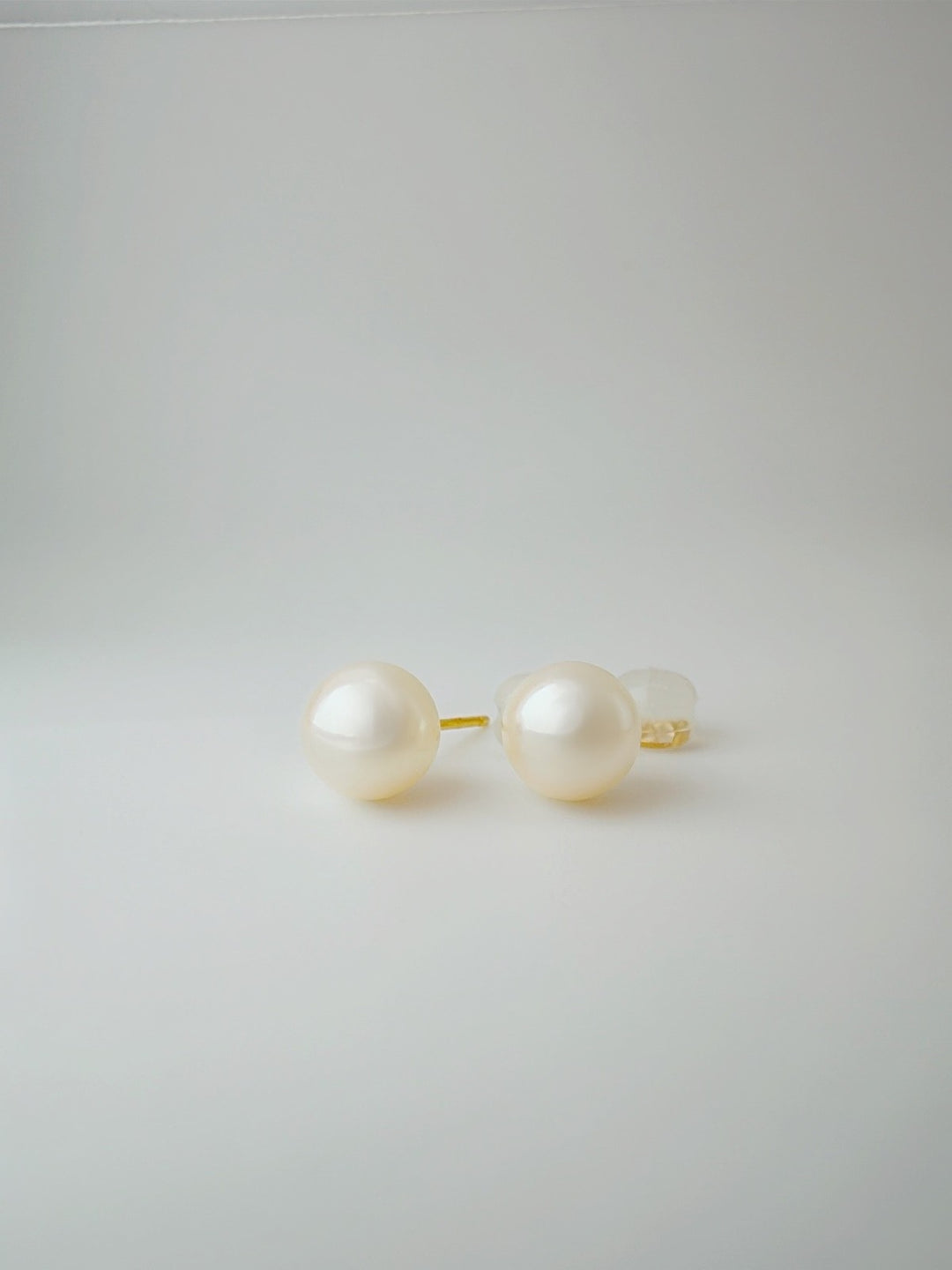 18K Solid Gold Akoya Pearl Stud Earrings (7mm)1