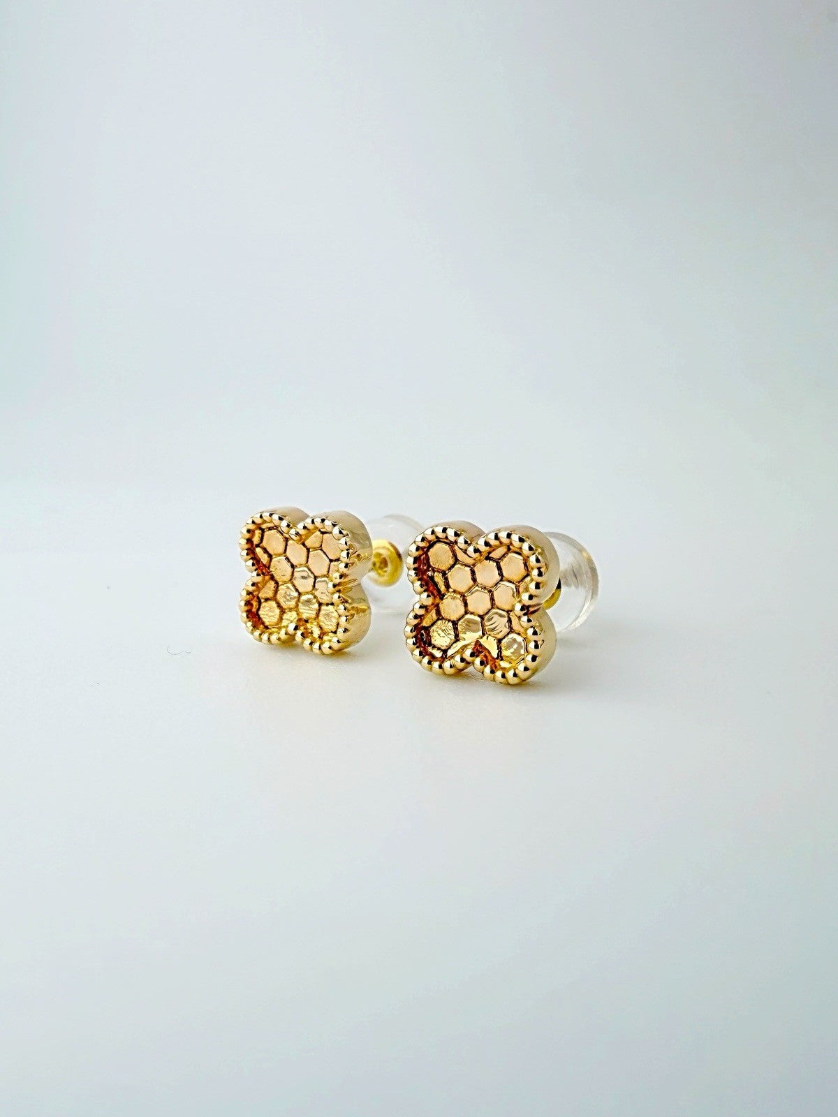 18K Solid Gold Clover Flower Stud Earrings | Minimalist Everyday Jewelry1