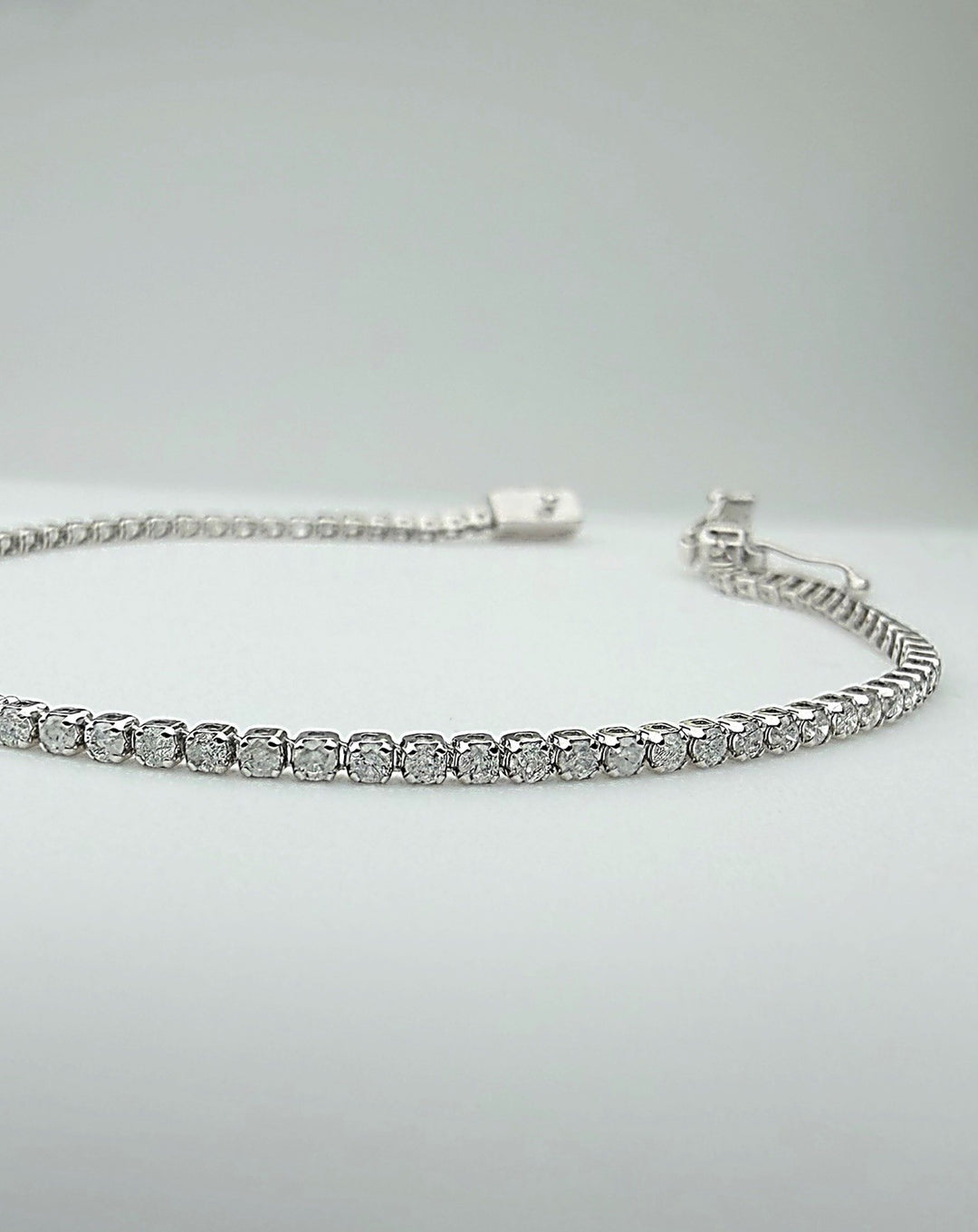 18K Stamped Solid Gold Diamond Tennis Bracelet 1.15  CT VS size 7.5 Dainty4