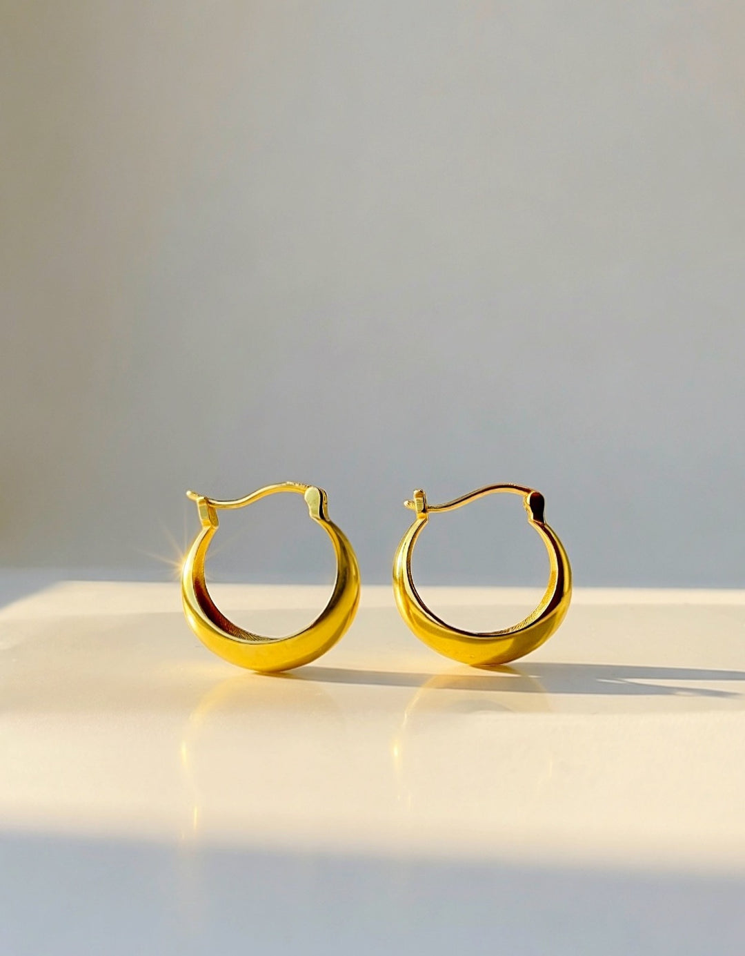 18K Solid Gold Dome Hoop Earrings – 14.5mm Rounded Huggies, Minimalist Dainty2