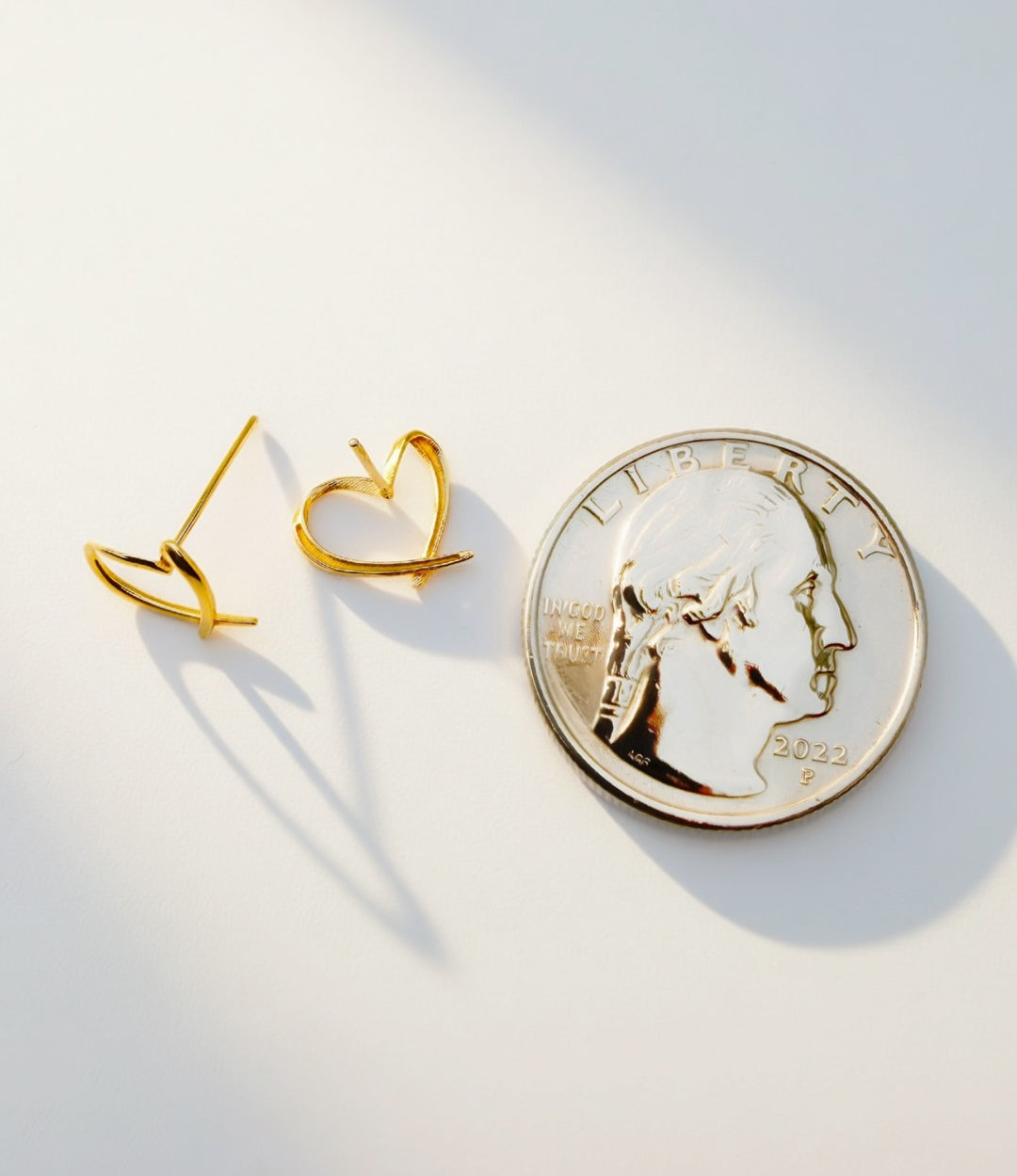 18K Solid Gold Heart Earrings Minimalist Design , Stackable Earrings2