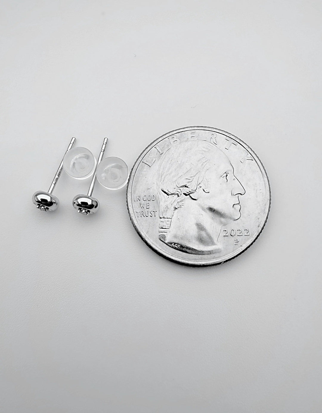 18K Solid Gold Bezel Diamond Stud Earrings 0.02ct VS Natural Dainty Gift5