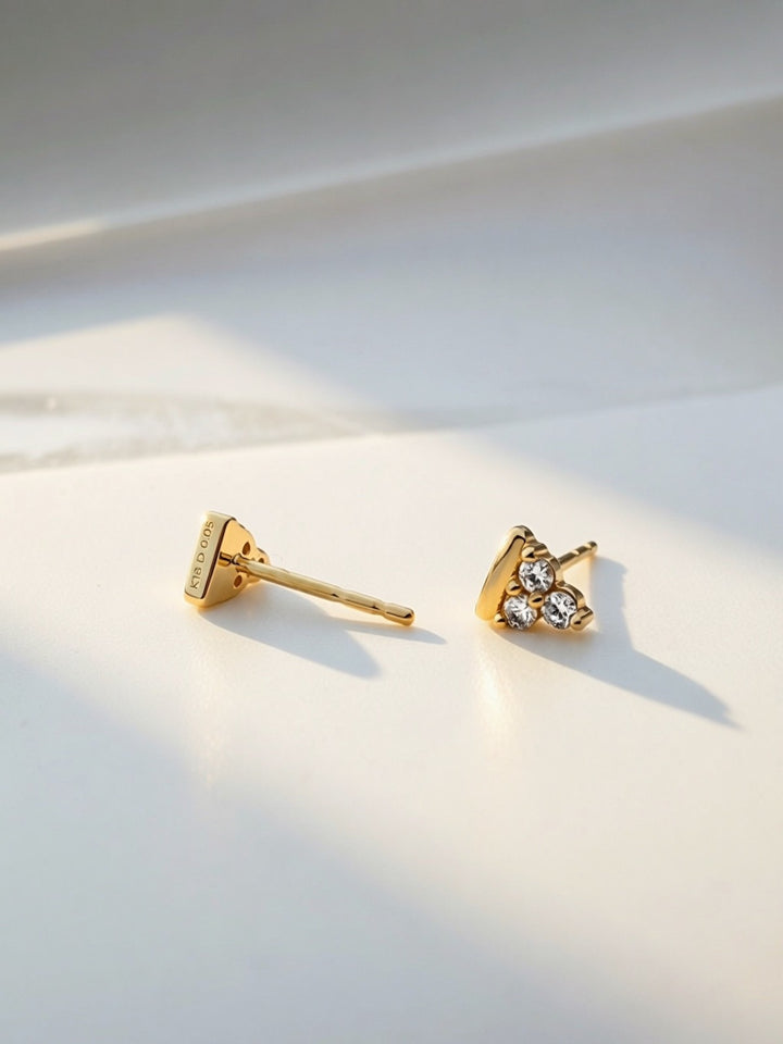 18K Solid Gold Triangle Diamond Cluster Stud Earrings for Women Natural Diamonds0