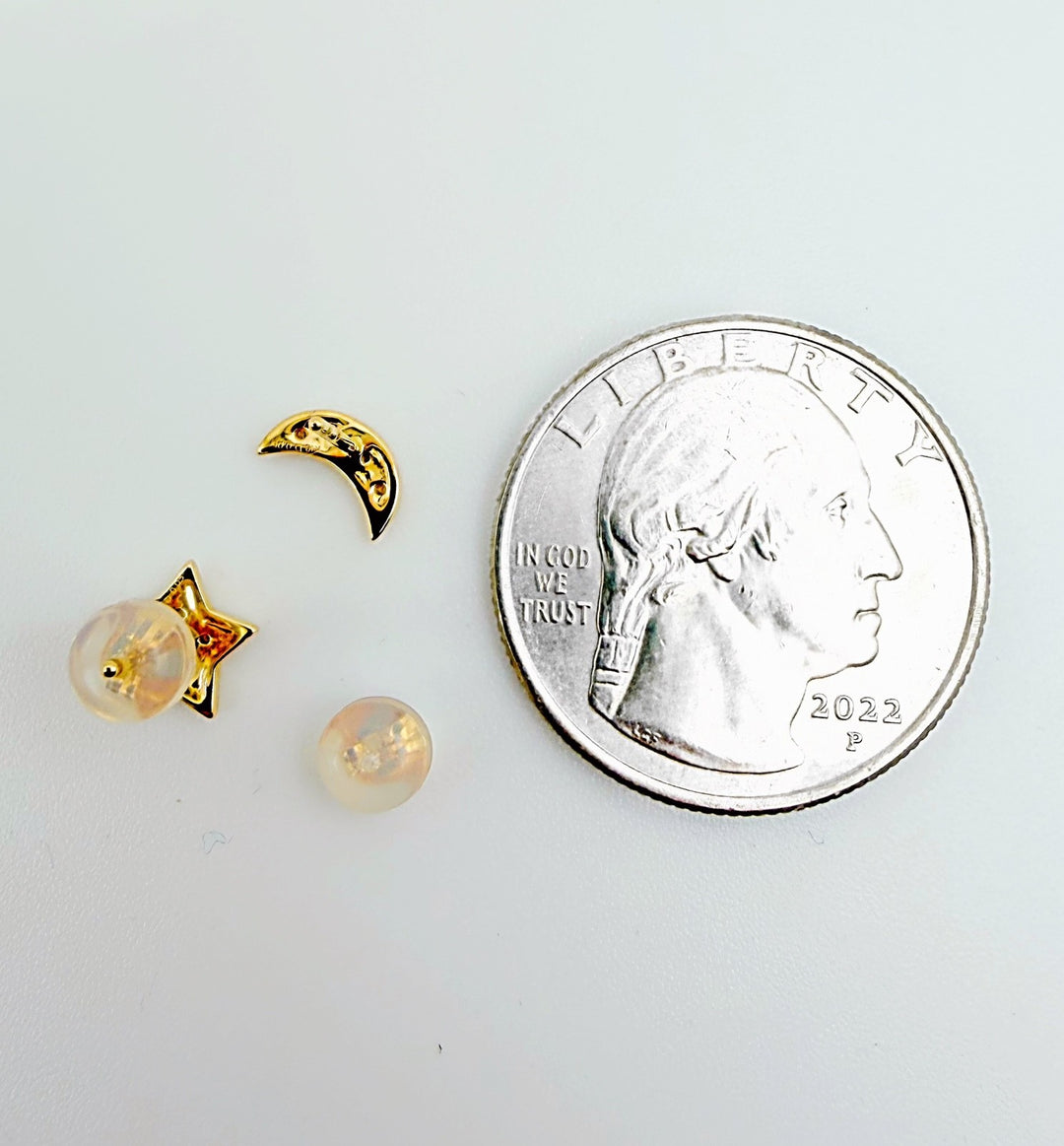 18K Solid Gold Moon and Star Diamond Stud Earrings | Natural VS Diamonds2