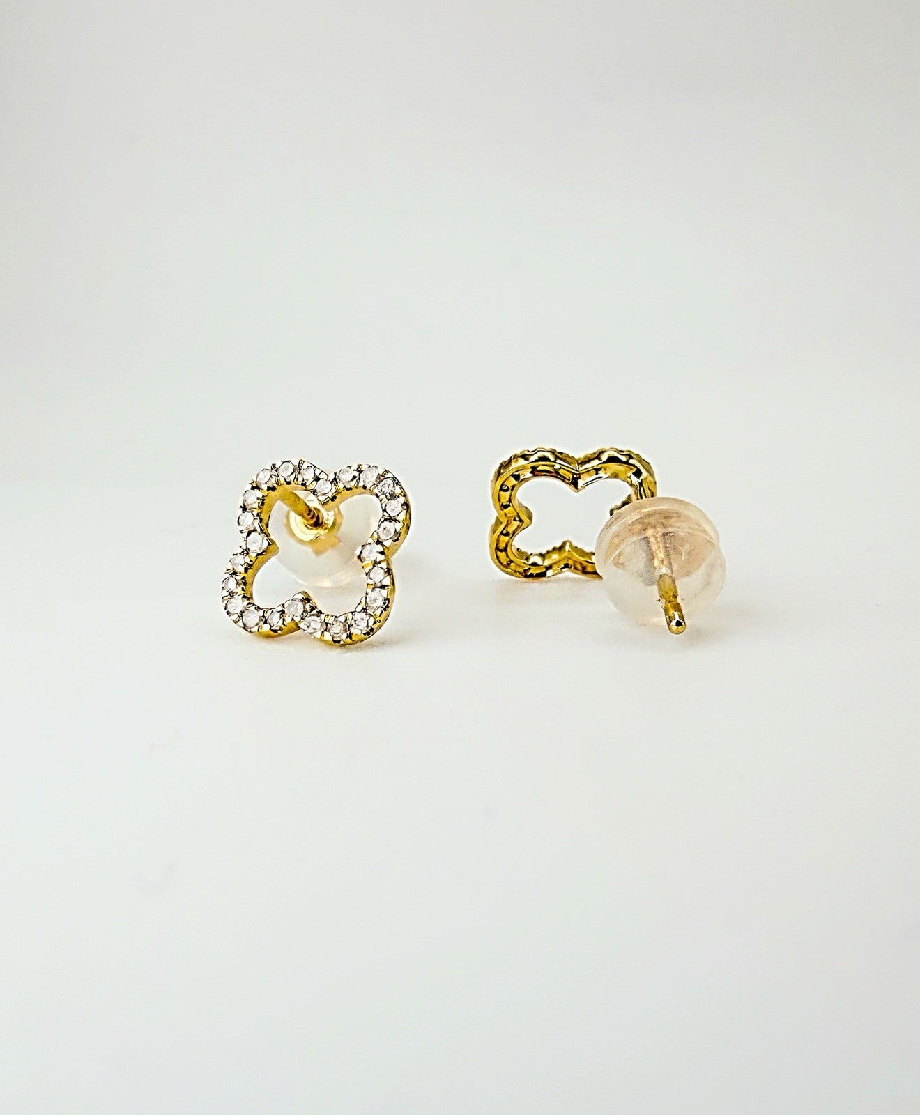 18K Solid Gold Clover Diamond Stud Earrings 0.1  VS Natural Dainty Gift0