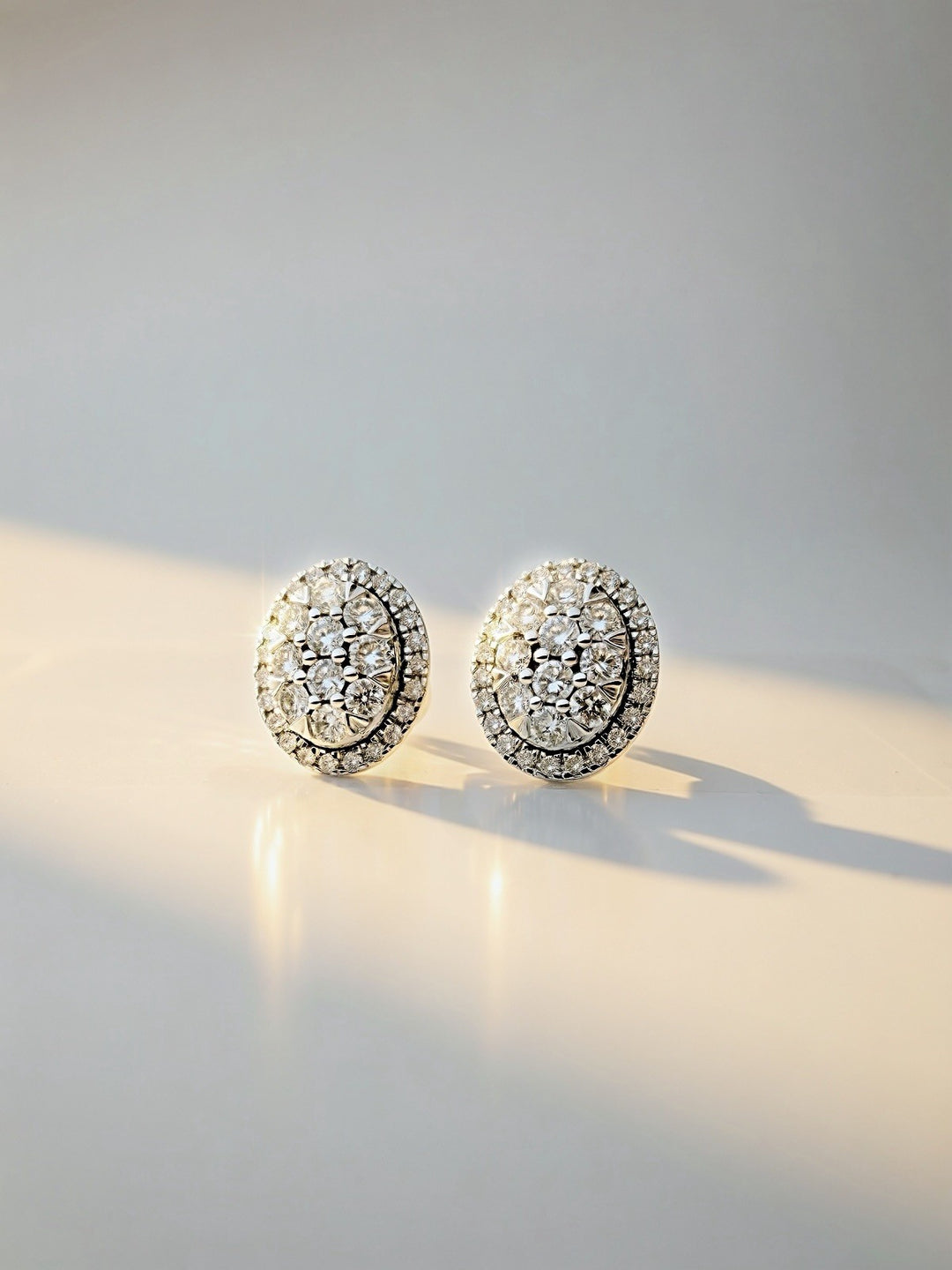 18K stamped Solid Gold  Natural Diamond Cluster Stud Oval Shaped Earrings 1.1CT0