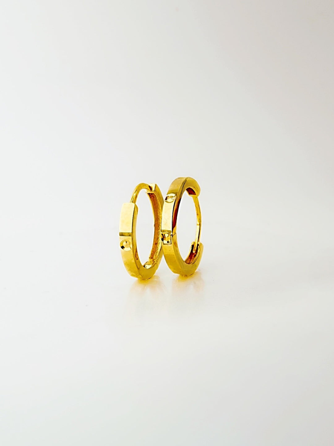 18K Solid Gold Hoop Earrings Huggies Hoops 12mm Minimalist Everyday Gold Jewelry2