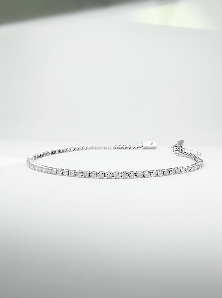 18K Stamped Solid Gold Diamond Tennis Bracelet 1.15  CT VS size 7.5 Dainty2