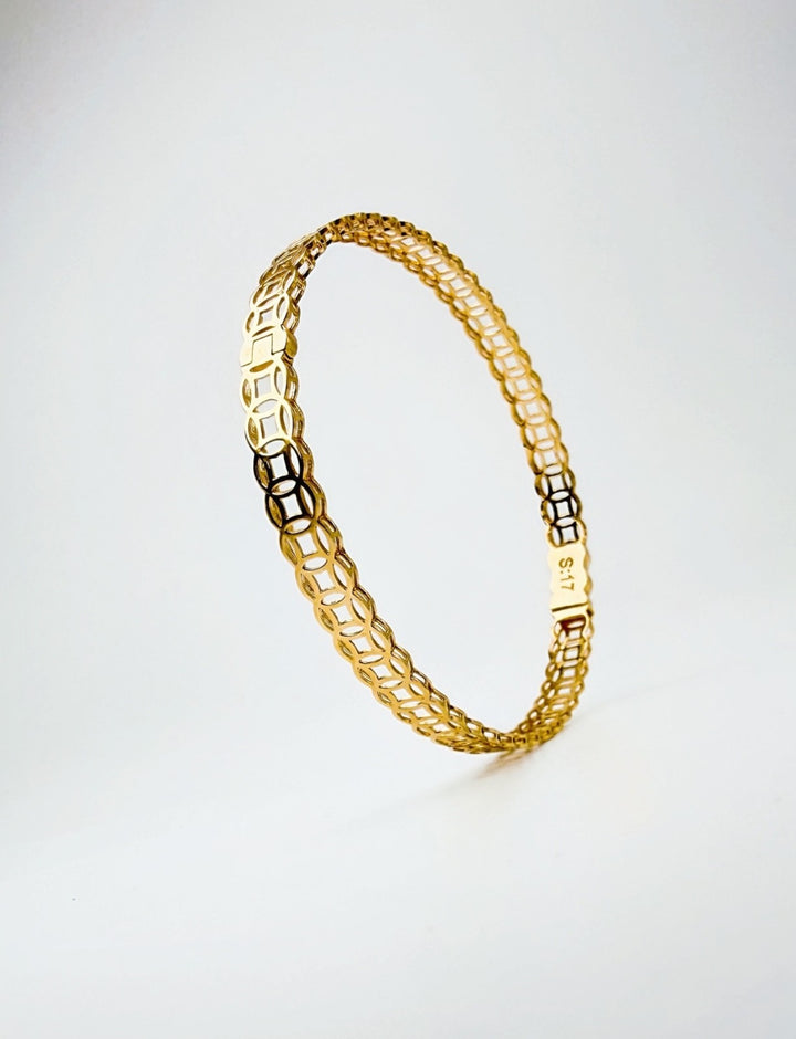 18K Solid Gold Money Catcher Bangle size 173