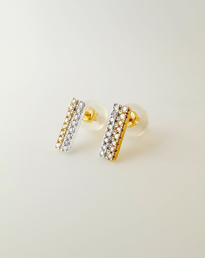 18K Solid Gold Diamond Bar Stud Earrings Women 0.10ct VS Natural Dainty Gift0