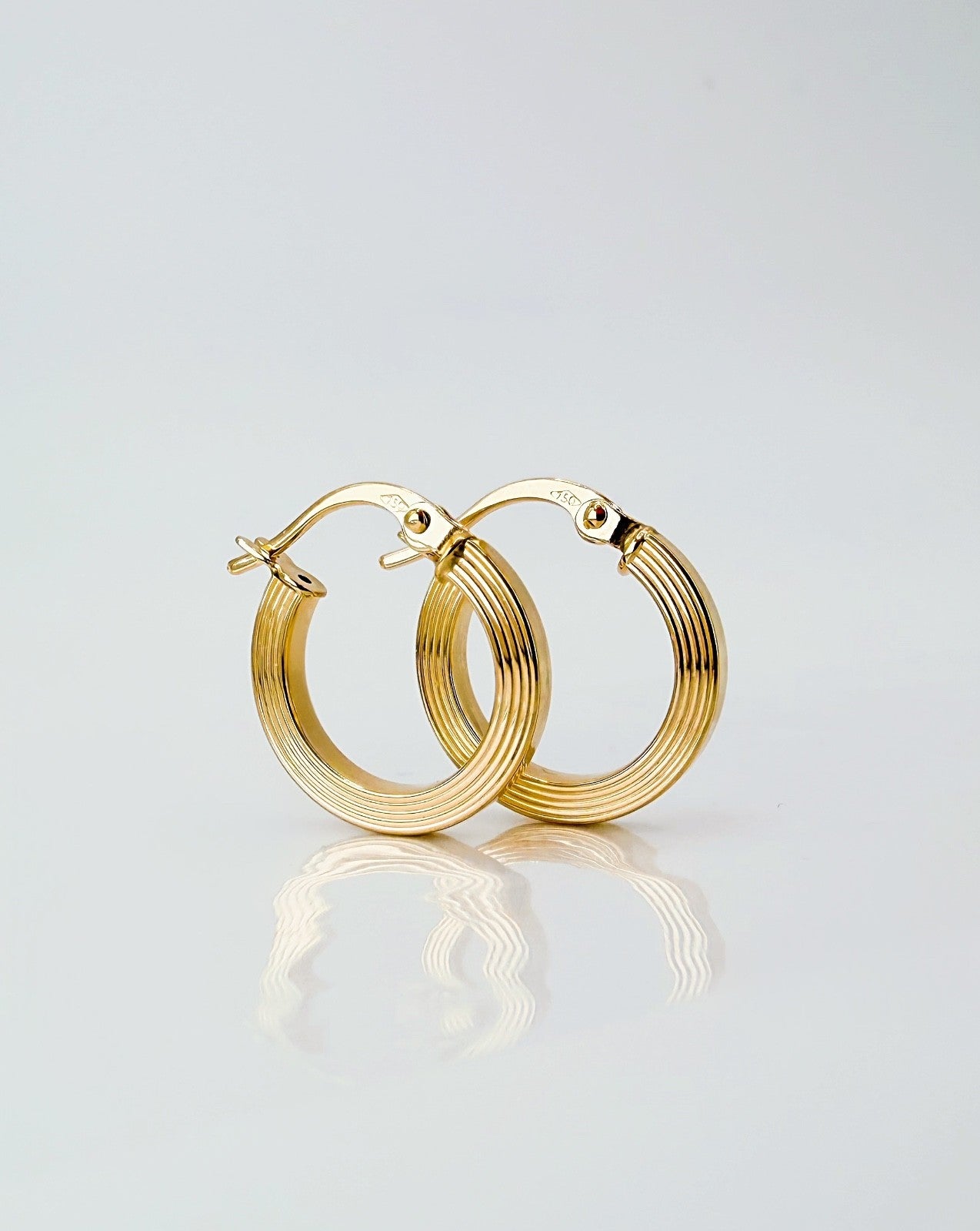 18K Solid Gold Hoop Earrings line Hoops 14mm Minimalist Everyday Gold Jewelry1