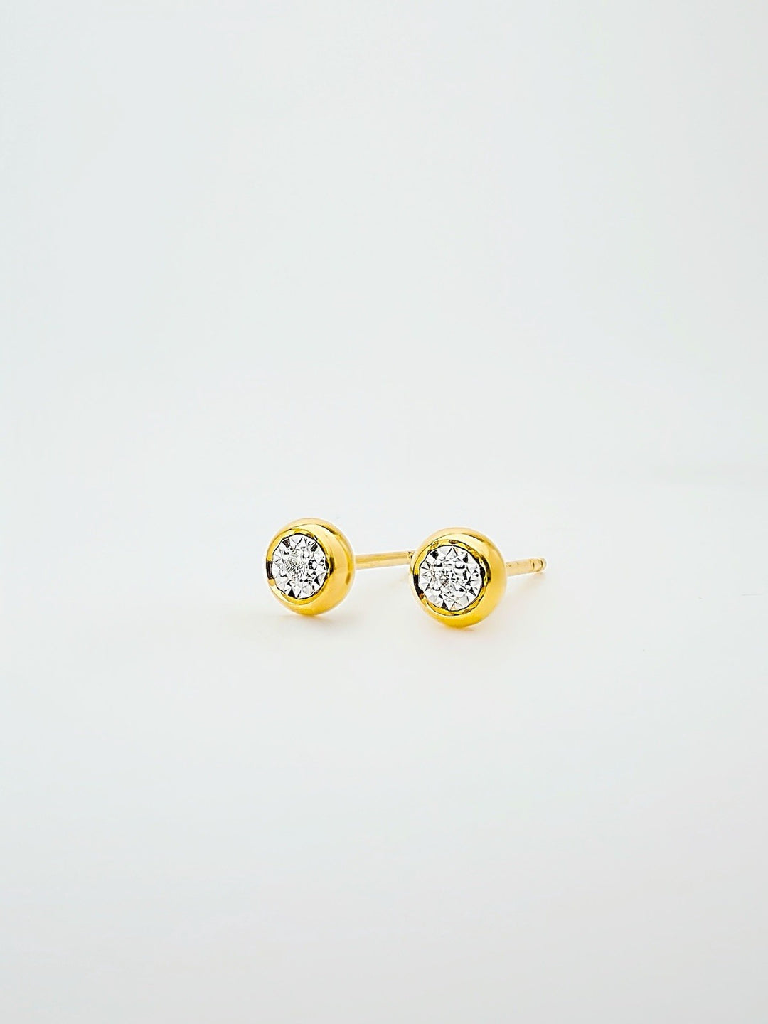 18K Solid Gold Bezel Diamond Stud Earrings 0.02ct Natural Dainty Gift3