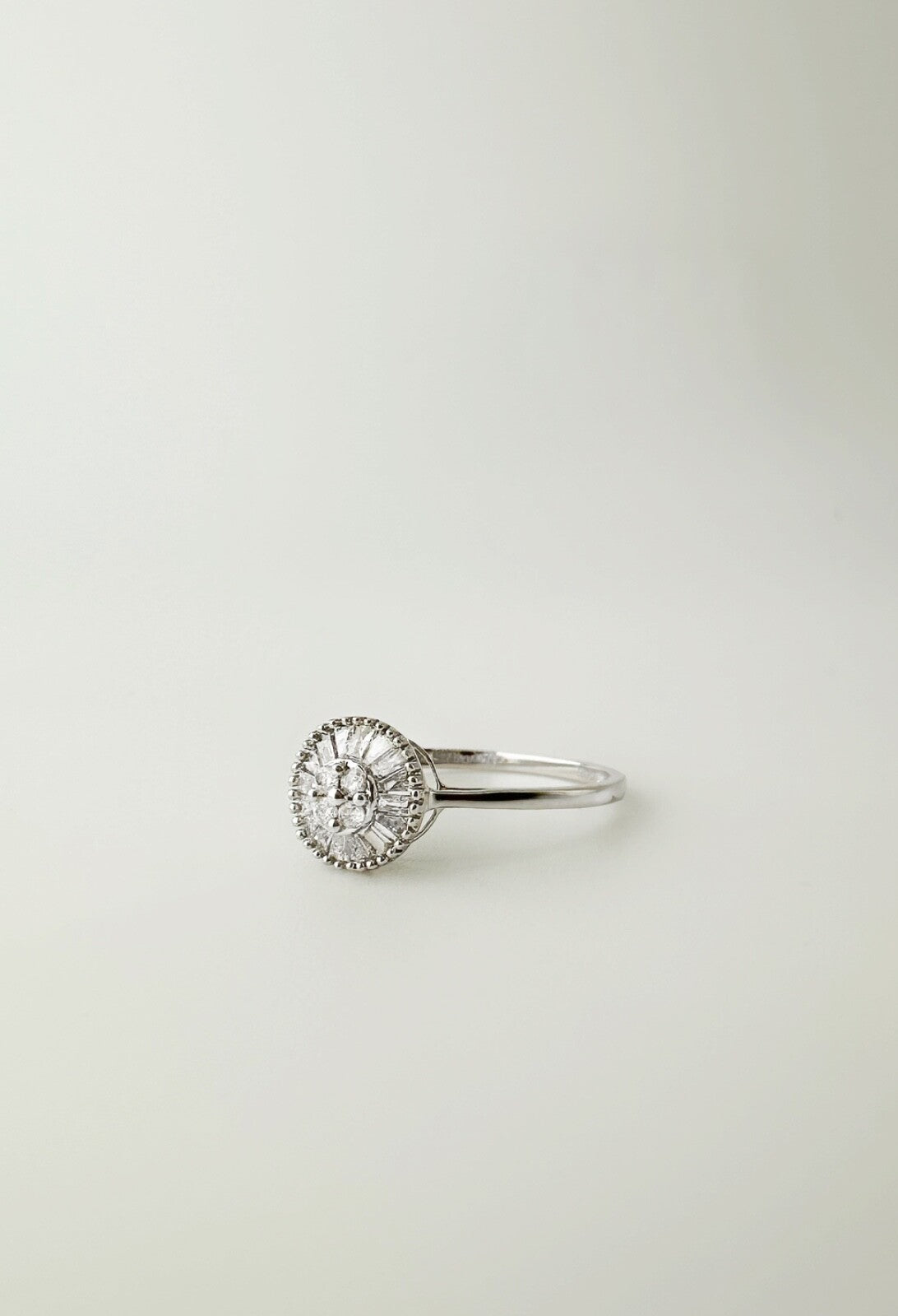 18K Solid Gold Diamond Ring 0.50ct Cluster Round VS Natural Fine Jewelry1