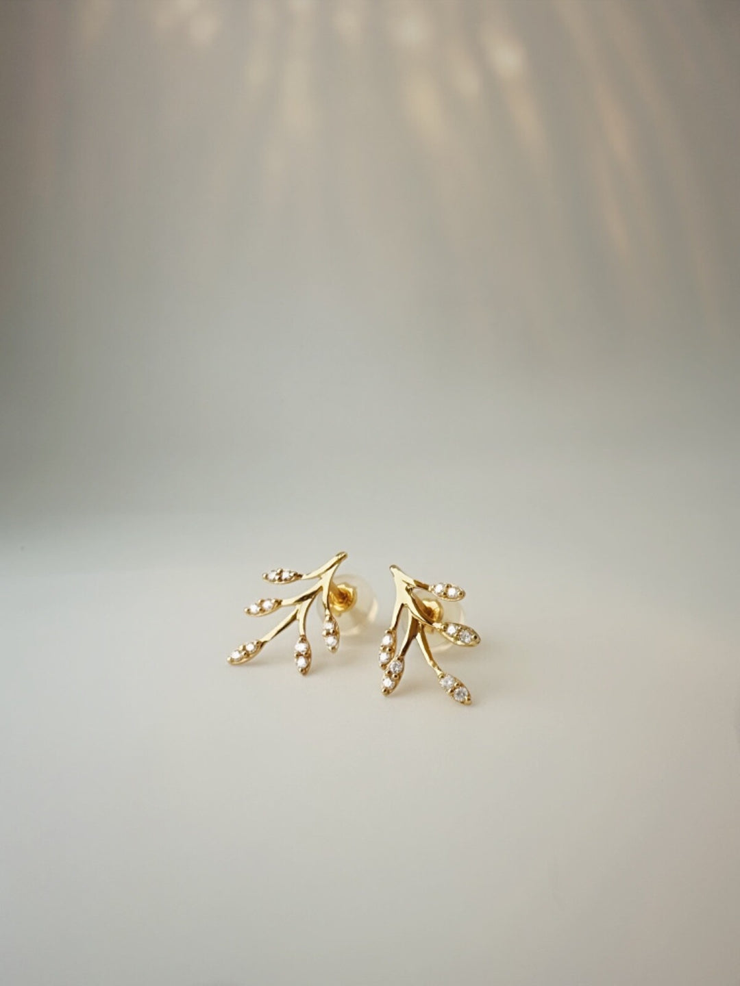 18K Solid Gold Diamond Olive Leaf Earrings 0.10CT Climber Studs Real Gold5