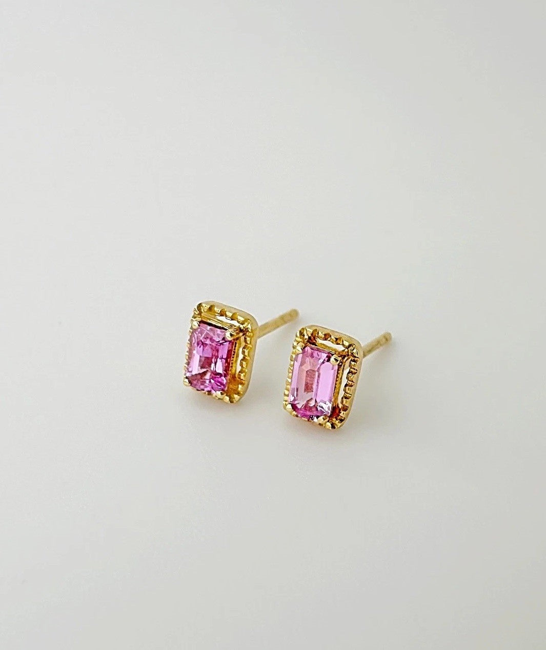 18K Solid Gold 0.50 Ct Mini Pink Sapphire Stud Earrings | Minimalist Earrings1