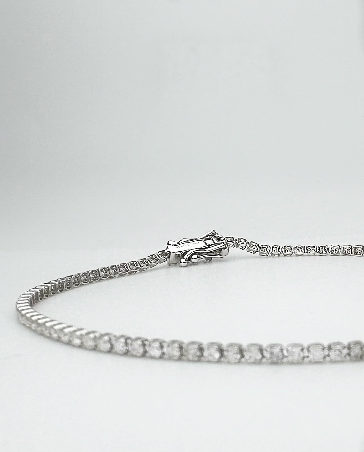 18K Stamped Solid Gold Diamond Tennis Bracelet 1.15  CT VS size 7.5 Dainty0