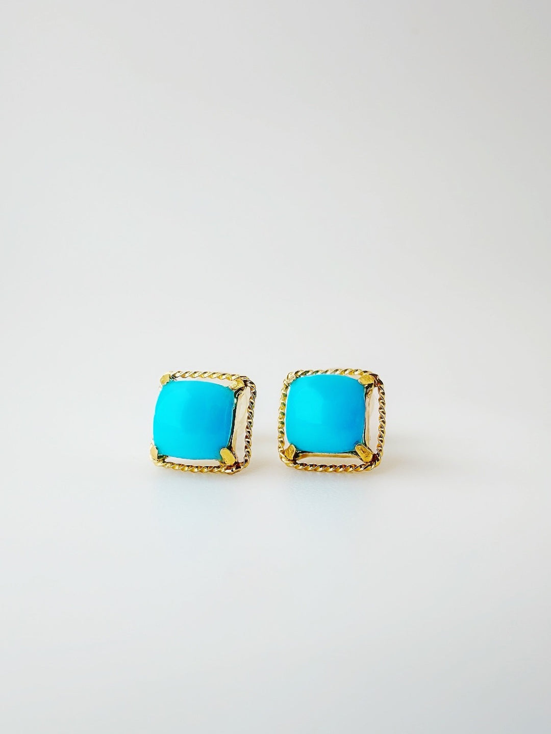 18K Solid Gold Natural Turquoise Stud Earrings1