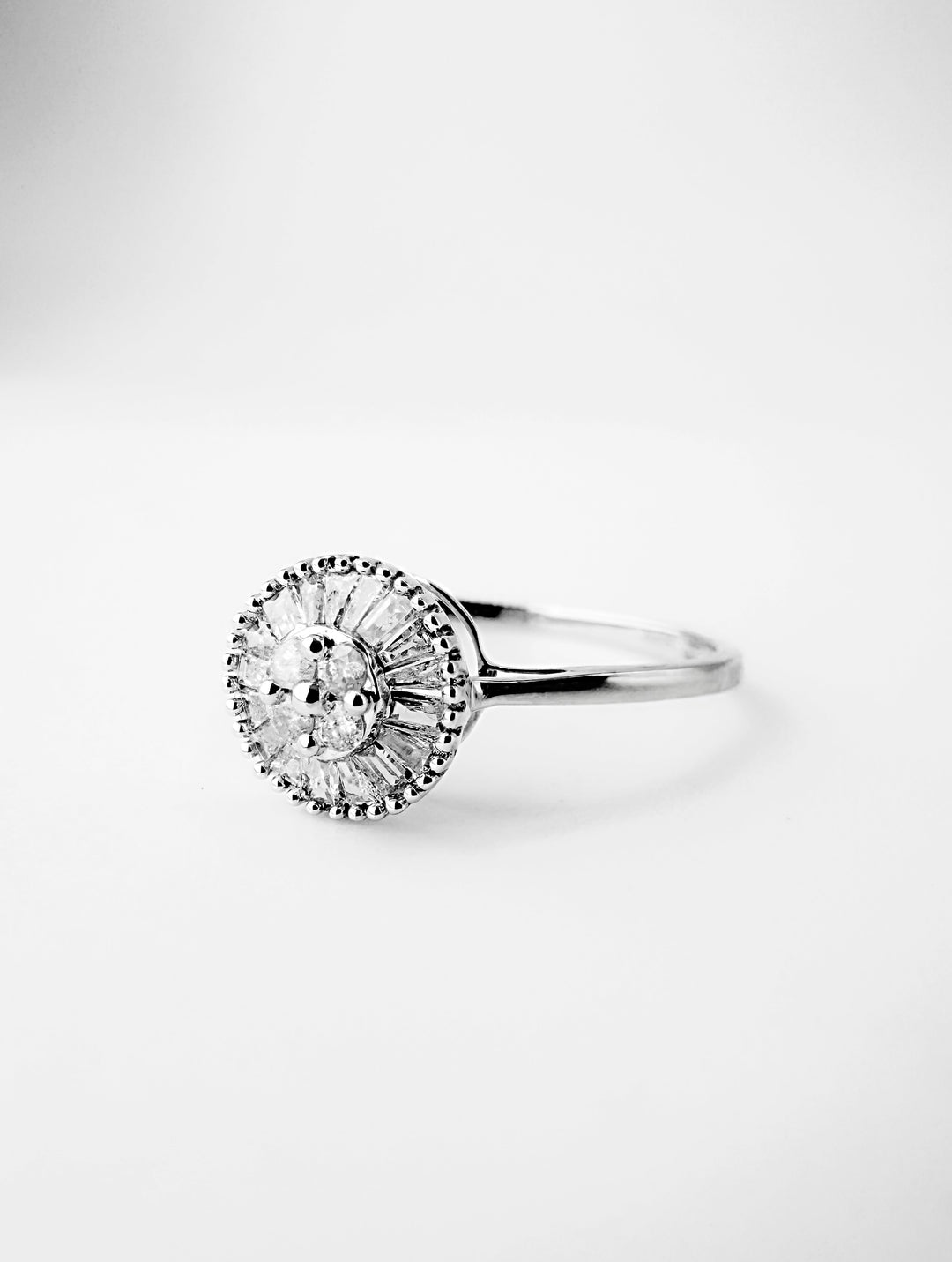 The Cess Round Ring