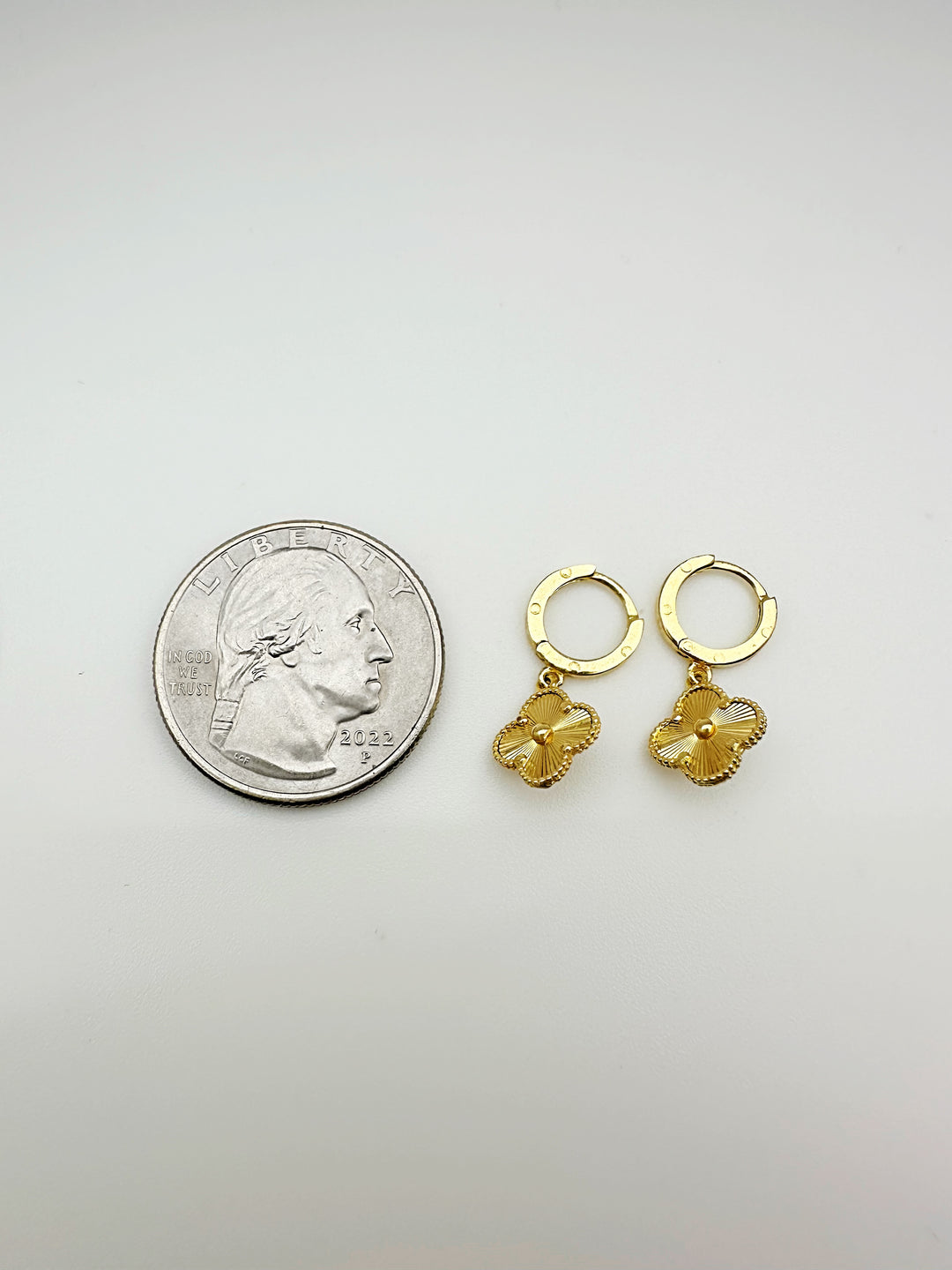 The Gold Floral Dangle Drop Earrings