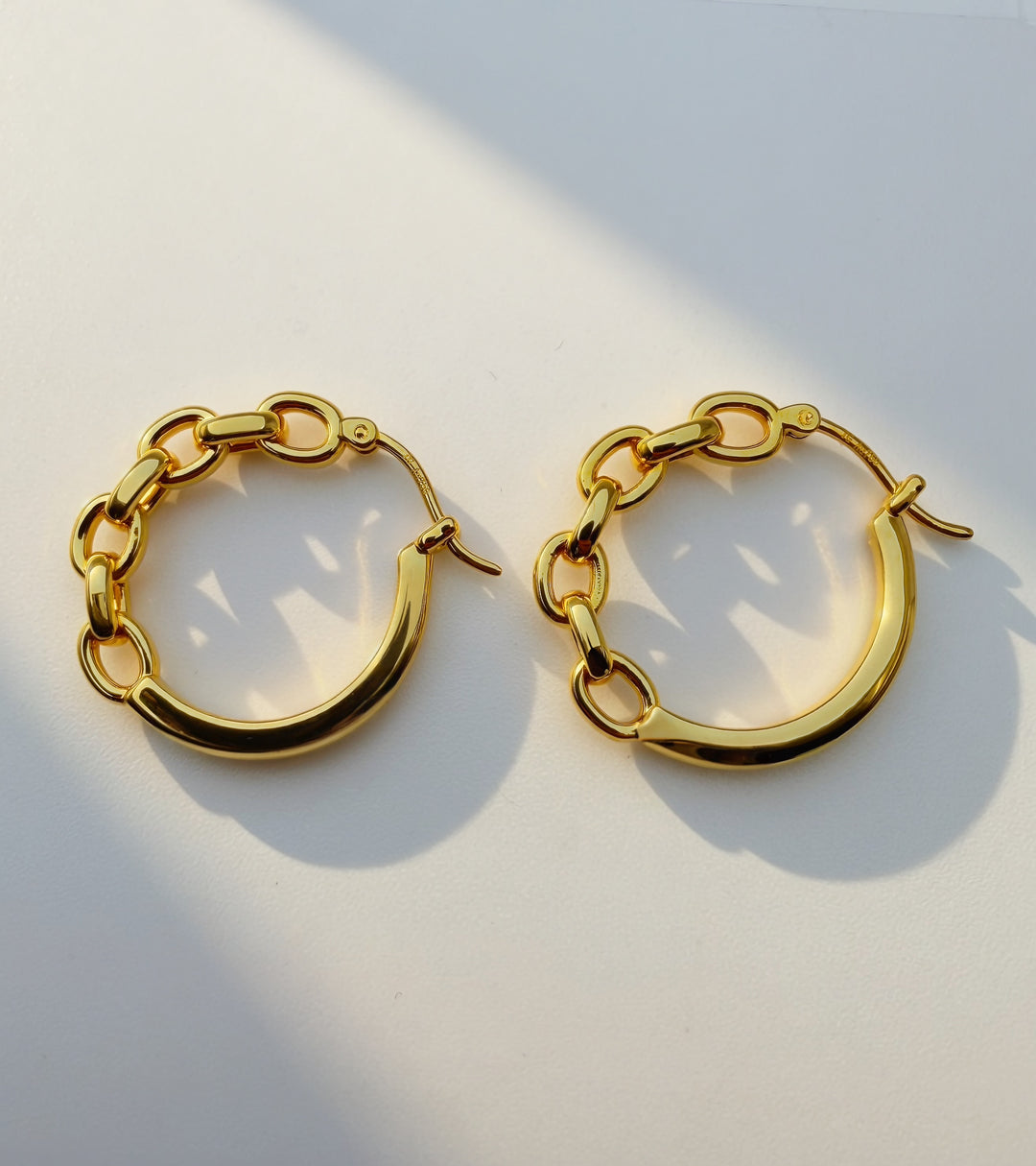 The Chain Link Hoop Earrings
