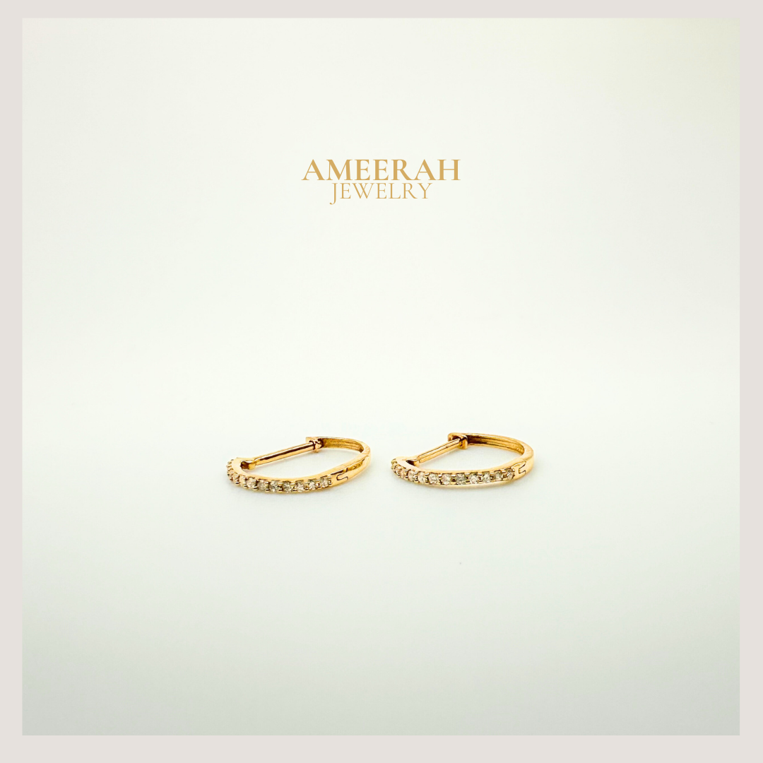 The Best Diamond Gold Huggies