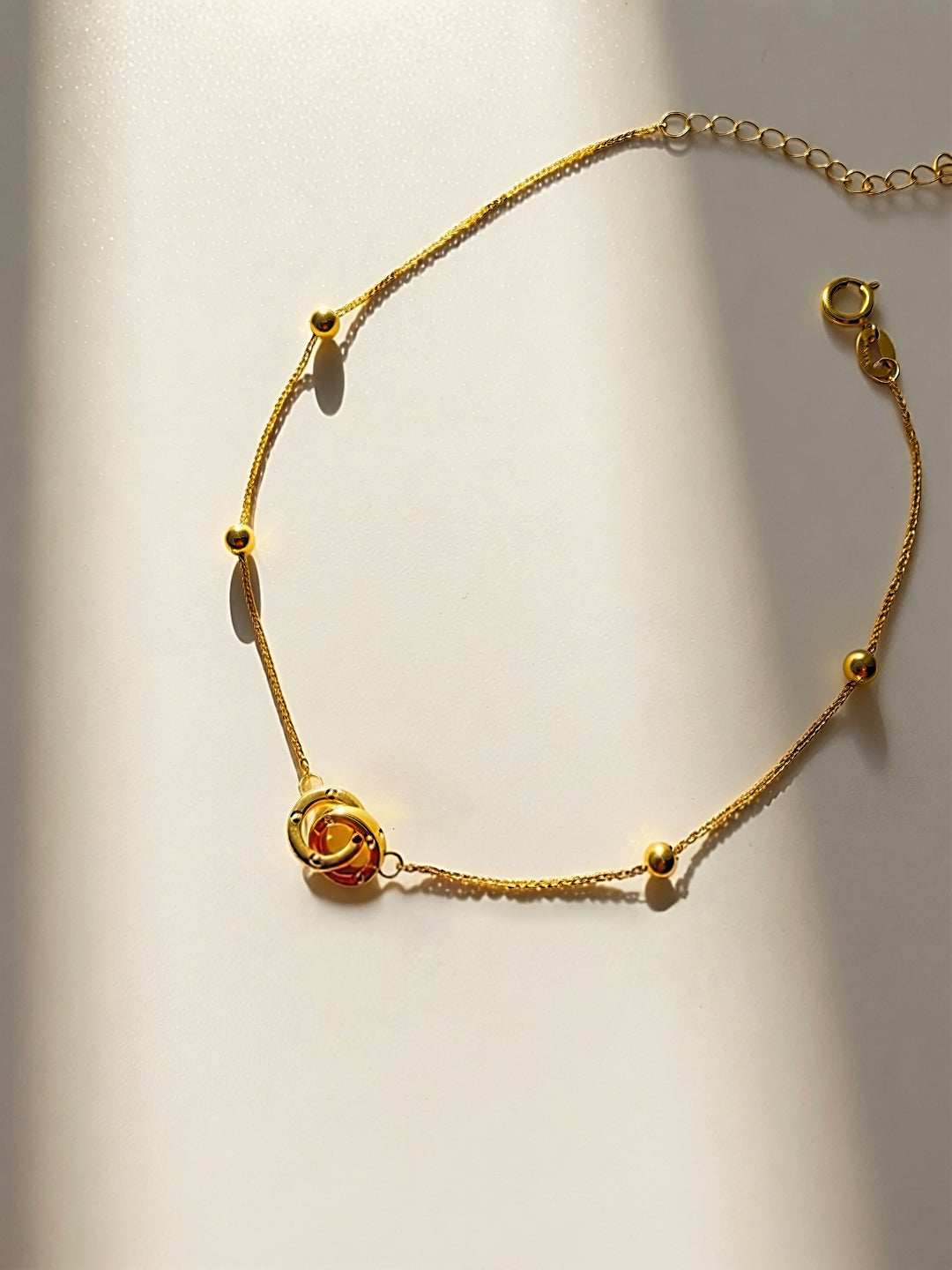 The Interlocking Ring Bracelet