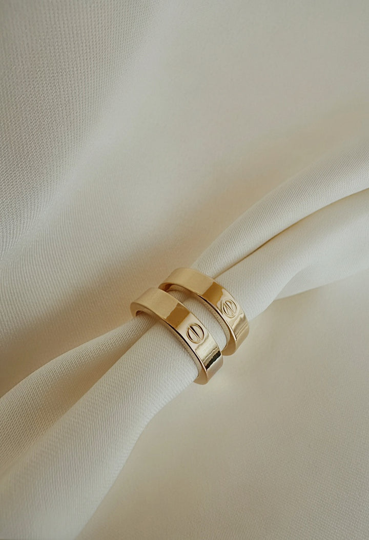 18K Solid Gold C Hoop Earrings 20mm Minimalist Everyday Gold Jewelry