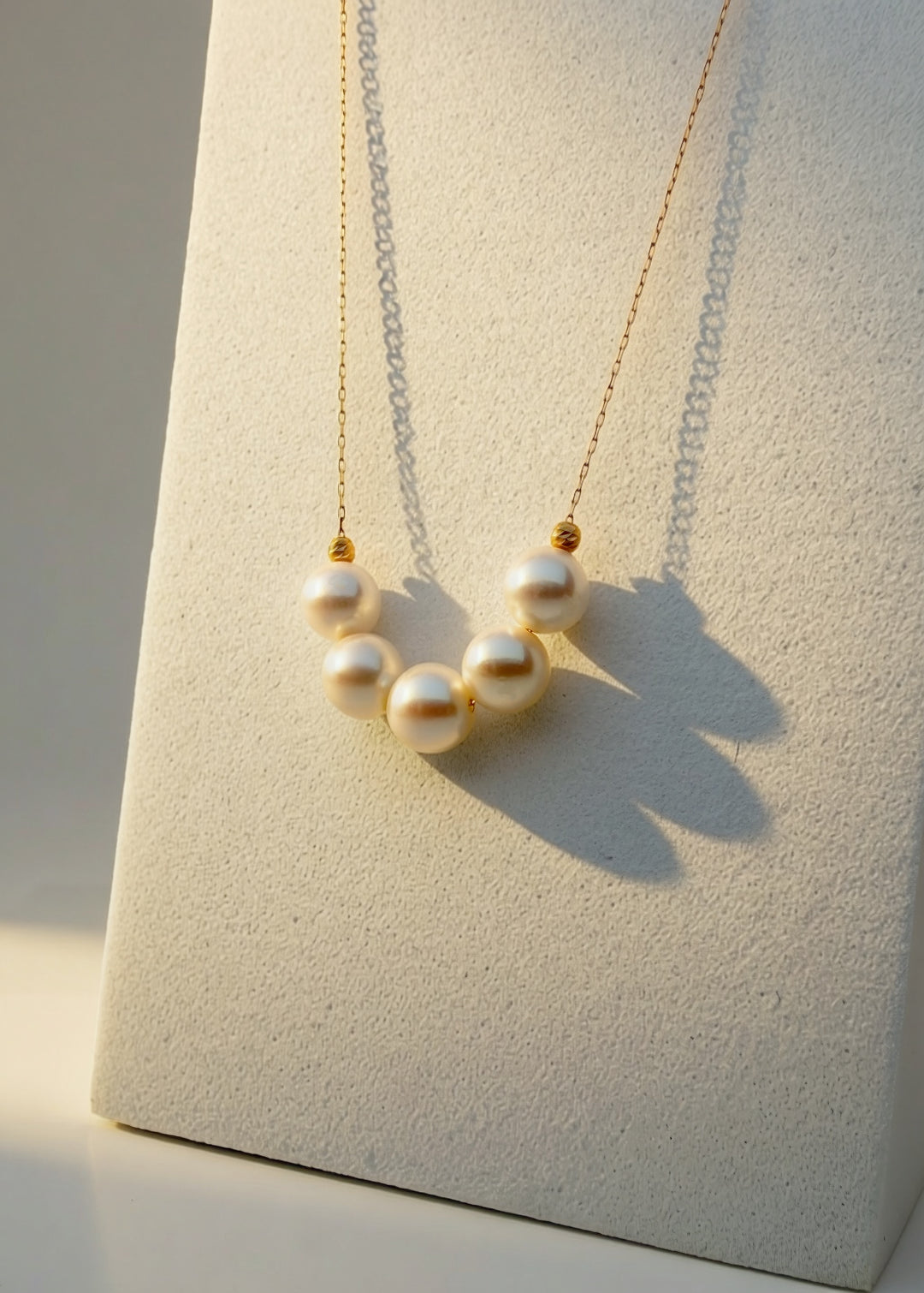 The Akoya Pearl Necklace
