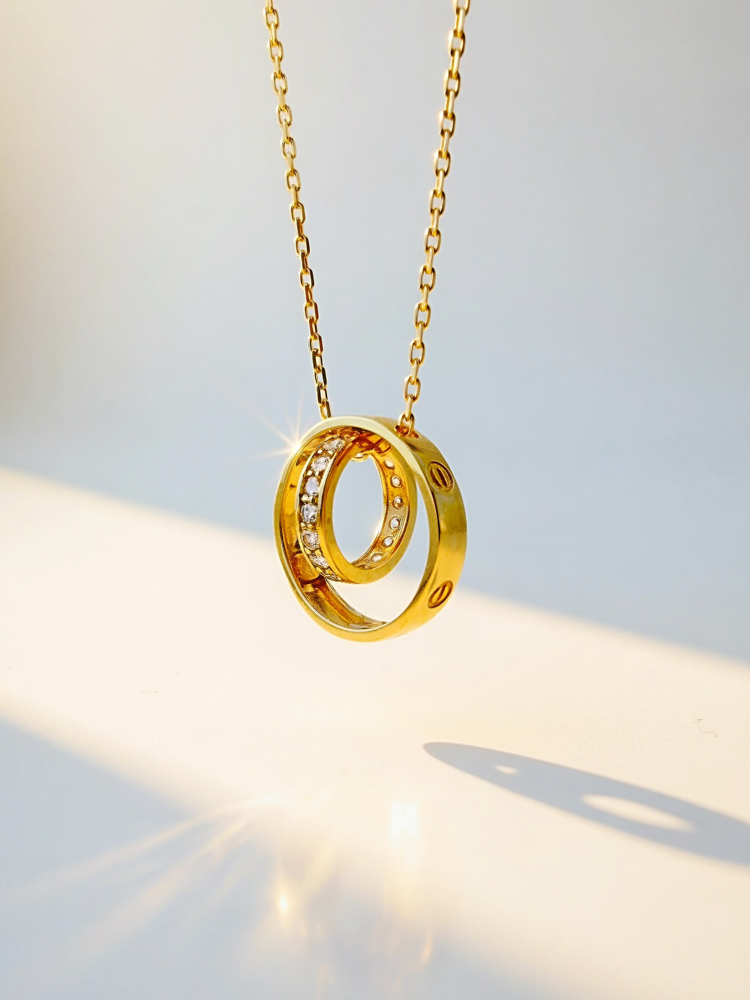 The Interlocking Necklace