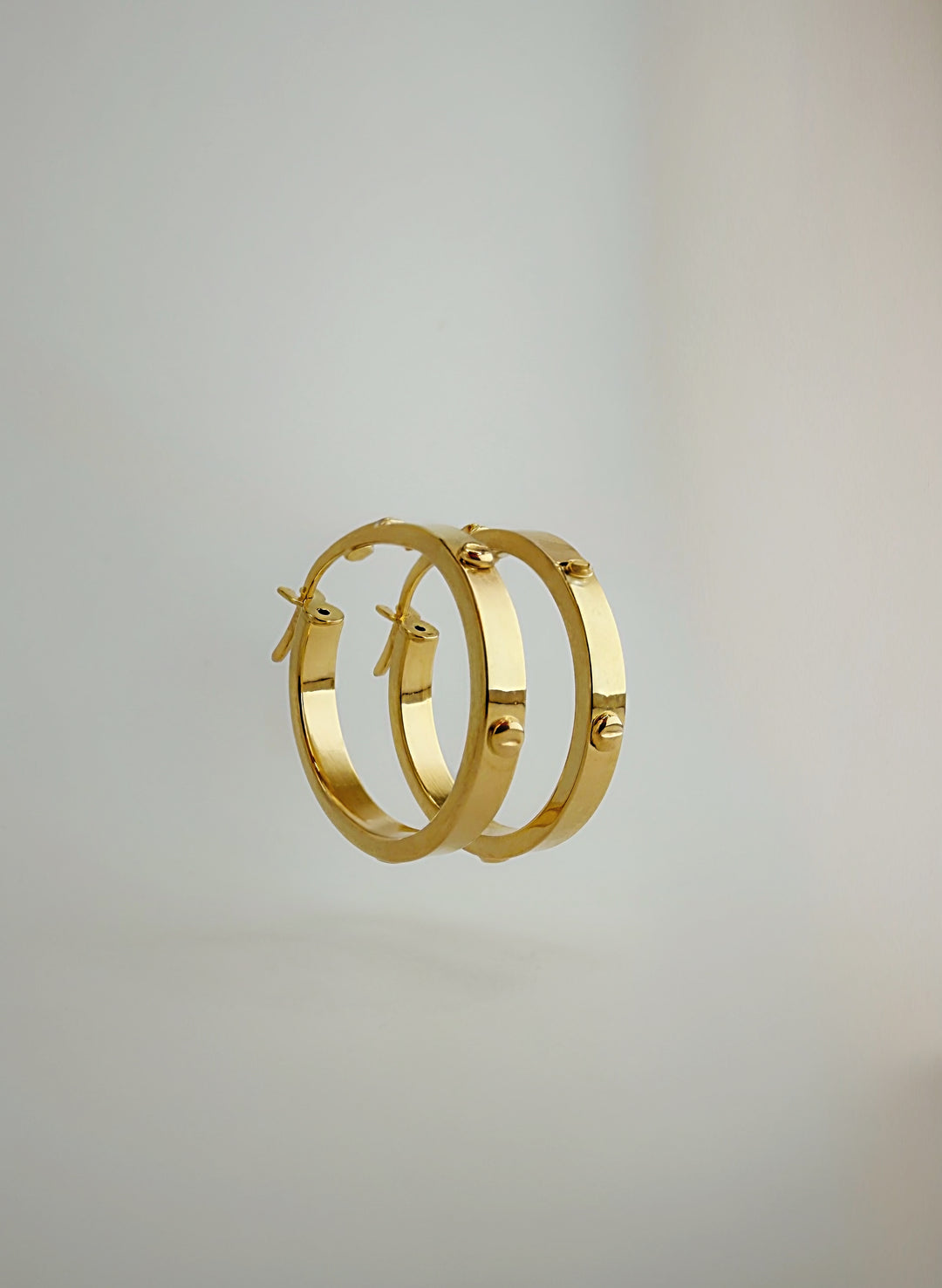 18K Solid Gold C Hoop Earrings 20mm Minimalist Everyday Gold Jewelry