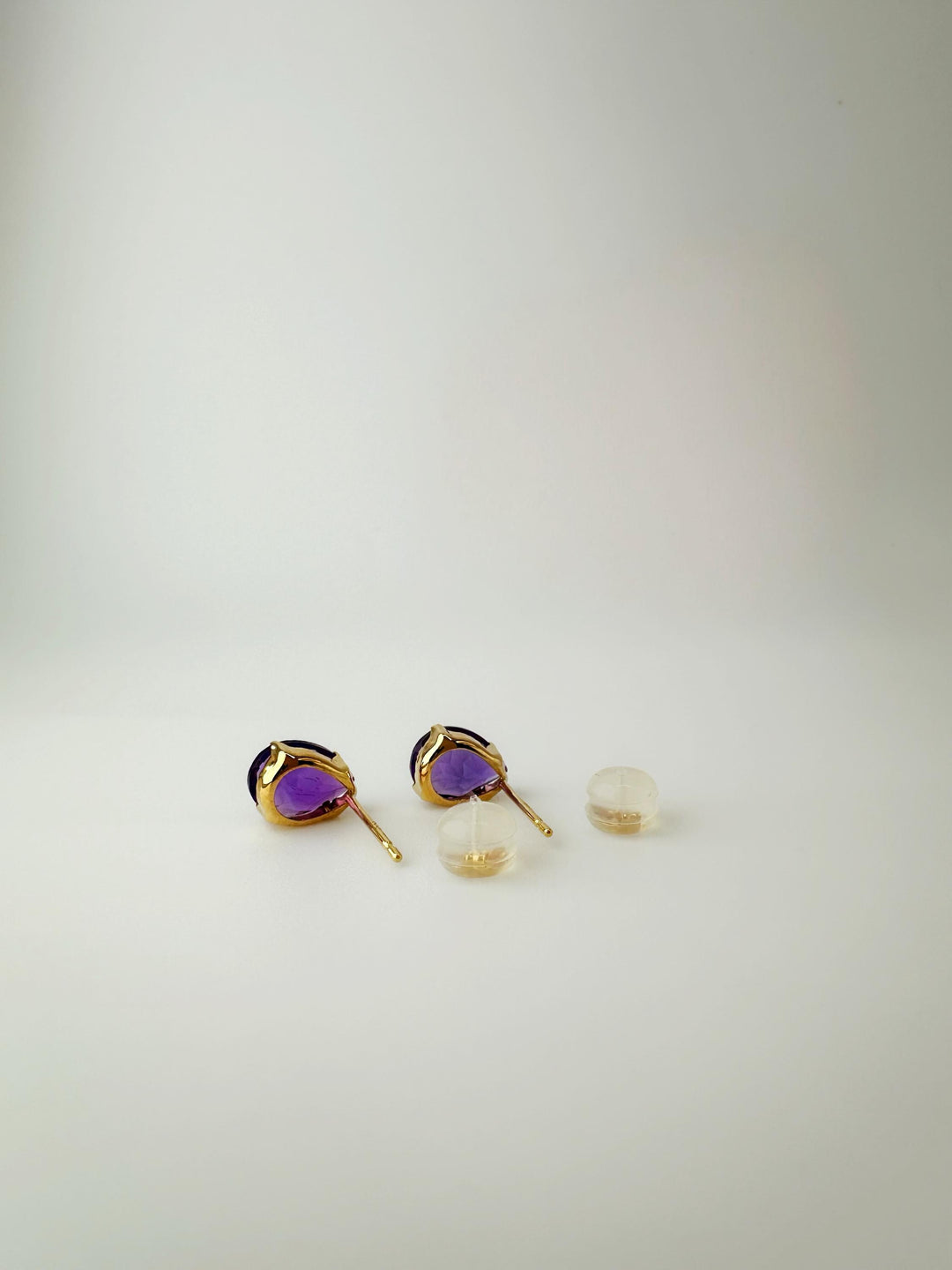 18K Solid Gold Amethyst Pear Stud Earrings (Pair) 1.8 CT in T.W. / August Birthstone / Pear Gemstone / Minimalist Earrings / Natural Stone