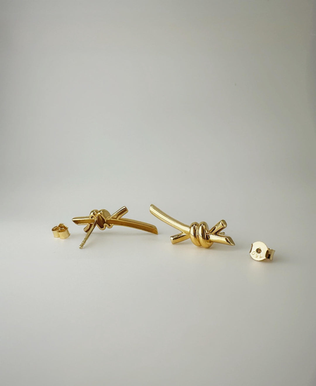 18K Solid Gold 23 mm Knot Earrings: Statement Earrings