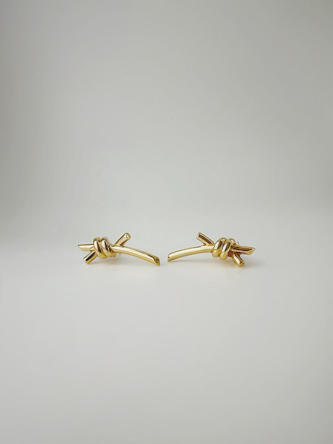 18K Solid Gold 23 mm Knot Earrings: Statement Earrings
