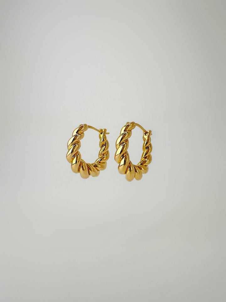18K Solid Gold Croissant Hoop Earrings: Minimalist Huggies Style