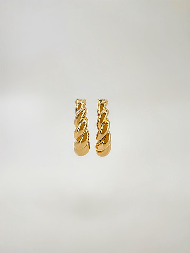 18K Solid Gold Croissant Hoop Earrings: Minimalist Huggies Style