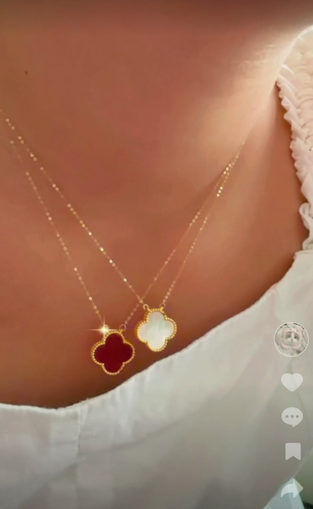 The Red Floral Lightweight Necklace